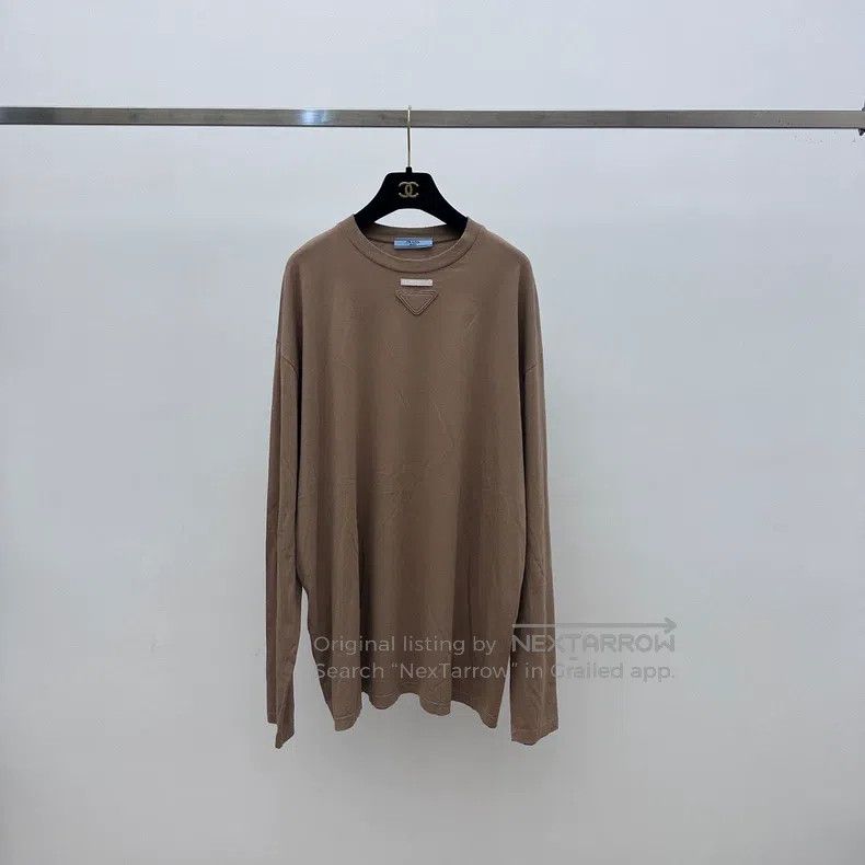 Prada Prada Khaki triangle long-sleeved T-shirt Size S / US 4 / IT 40 - 2 Thumbnail