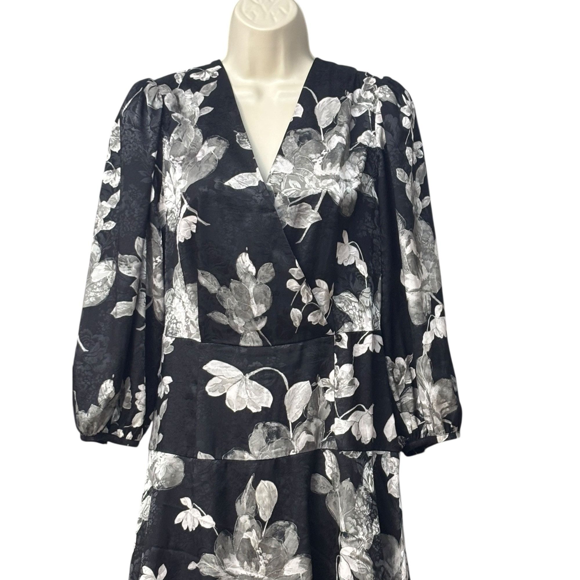 Calvin Klein Calvin Klein Printed Midi Tiered Dress, Black/Silver, Sz. 10 Size M / US 6-8 / IT 42-44 - 5 Thumbnail