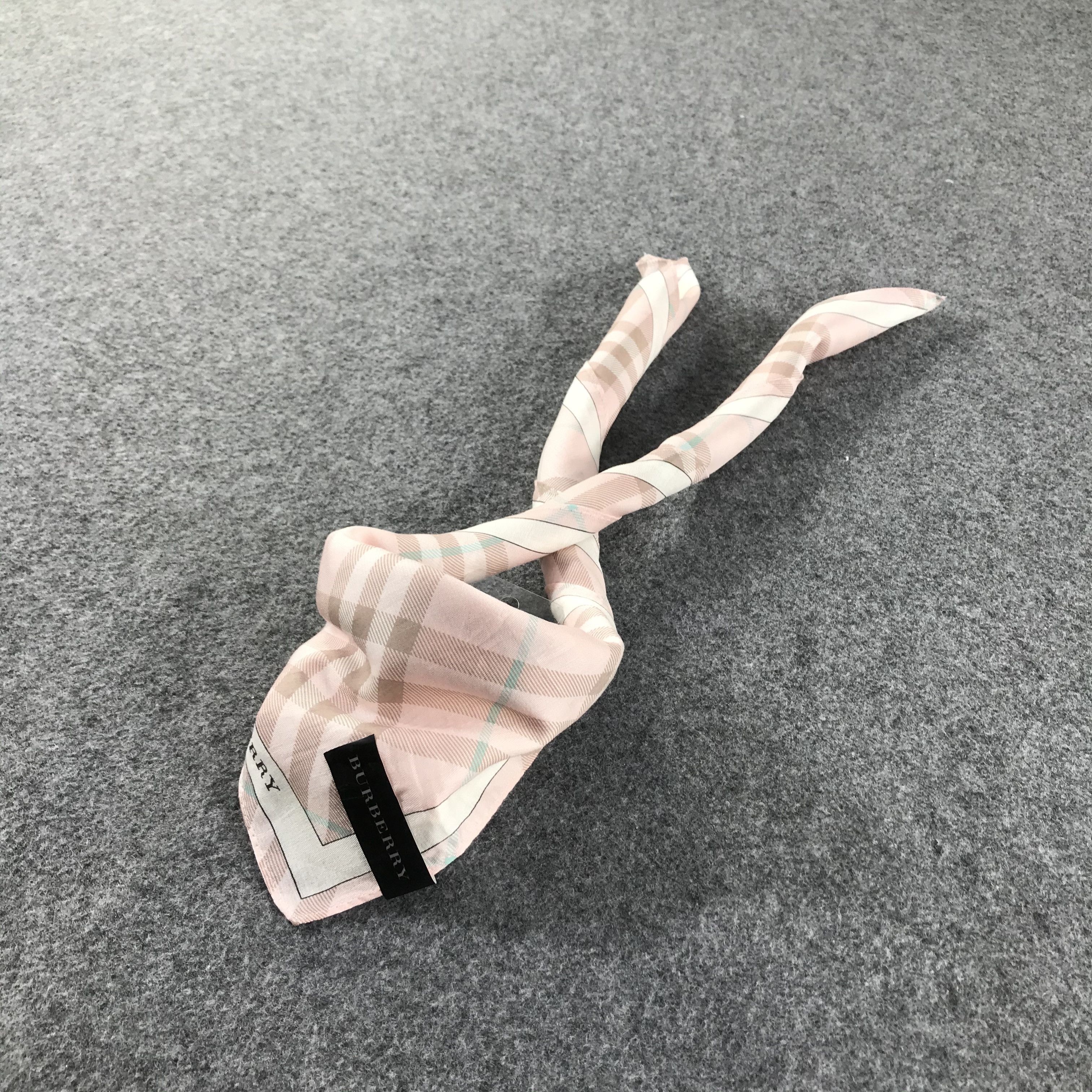 Burberry Burberry Handkerchief Neckerchief Bandana H503 Size ONE SIZE - 3 Thumbnail