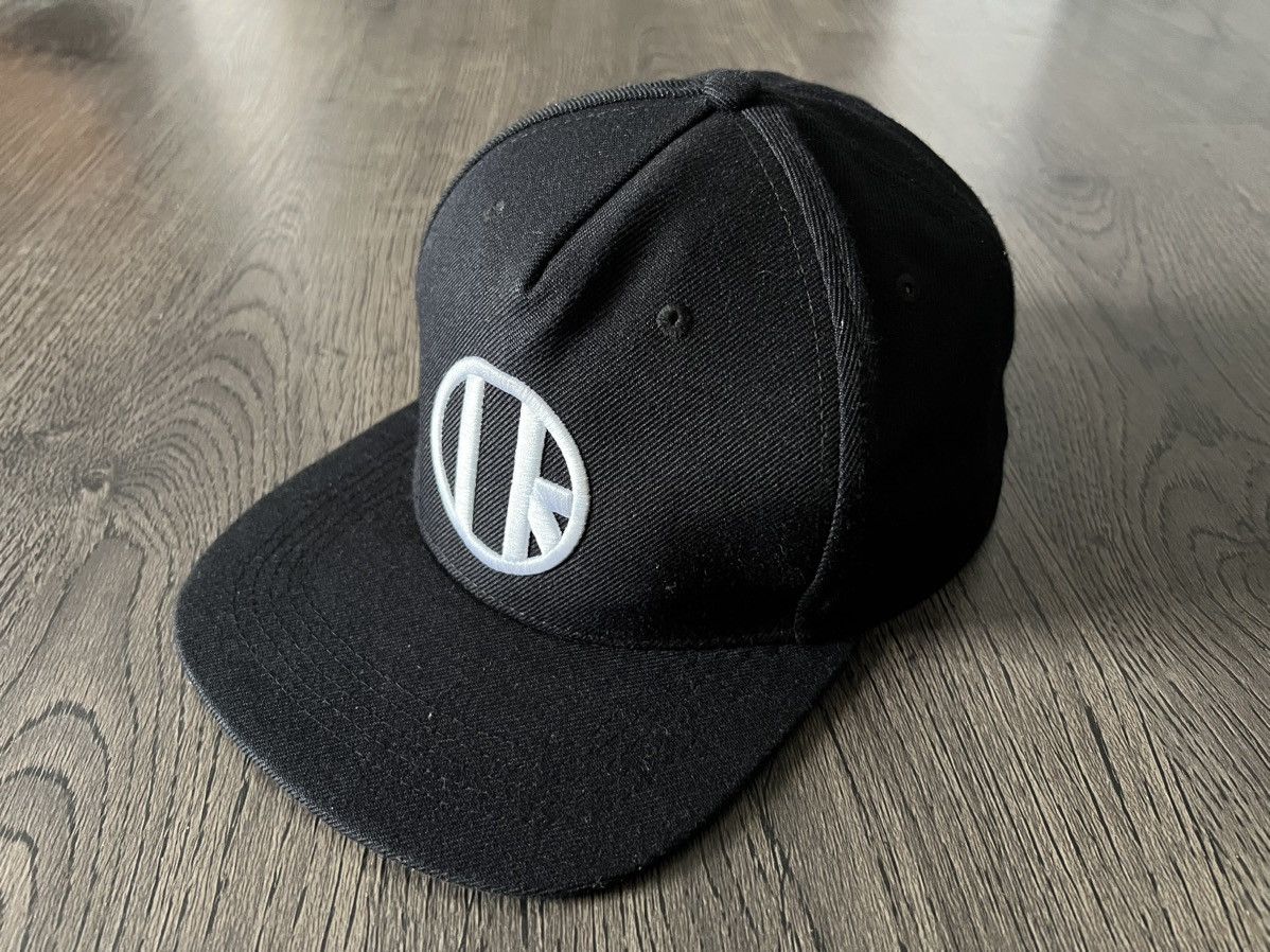 Japanese Brand ONE OK ROCK - Cap / Hat / Snapback / Six Panels Size ONE SIZE - 8 Thumbnail