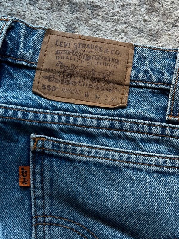Levi's Levi’s Jeans 550 Sz W34 L32 Relaxed Fit Tapered Leg 1996 Size US 34 / EU 50 - 15 Thumbnail