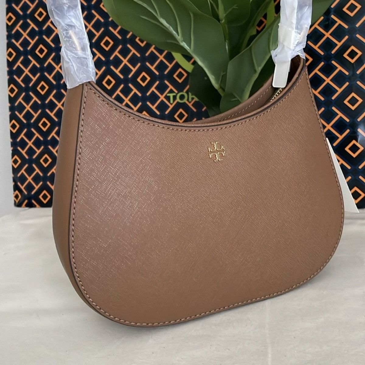 Tory Burch NWT , tory burch Emerson brown shoulder bag moose 150258 Size ONE SIZE - 3 Thumbnail