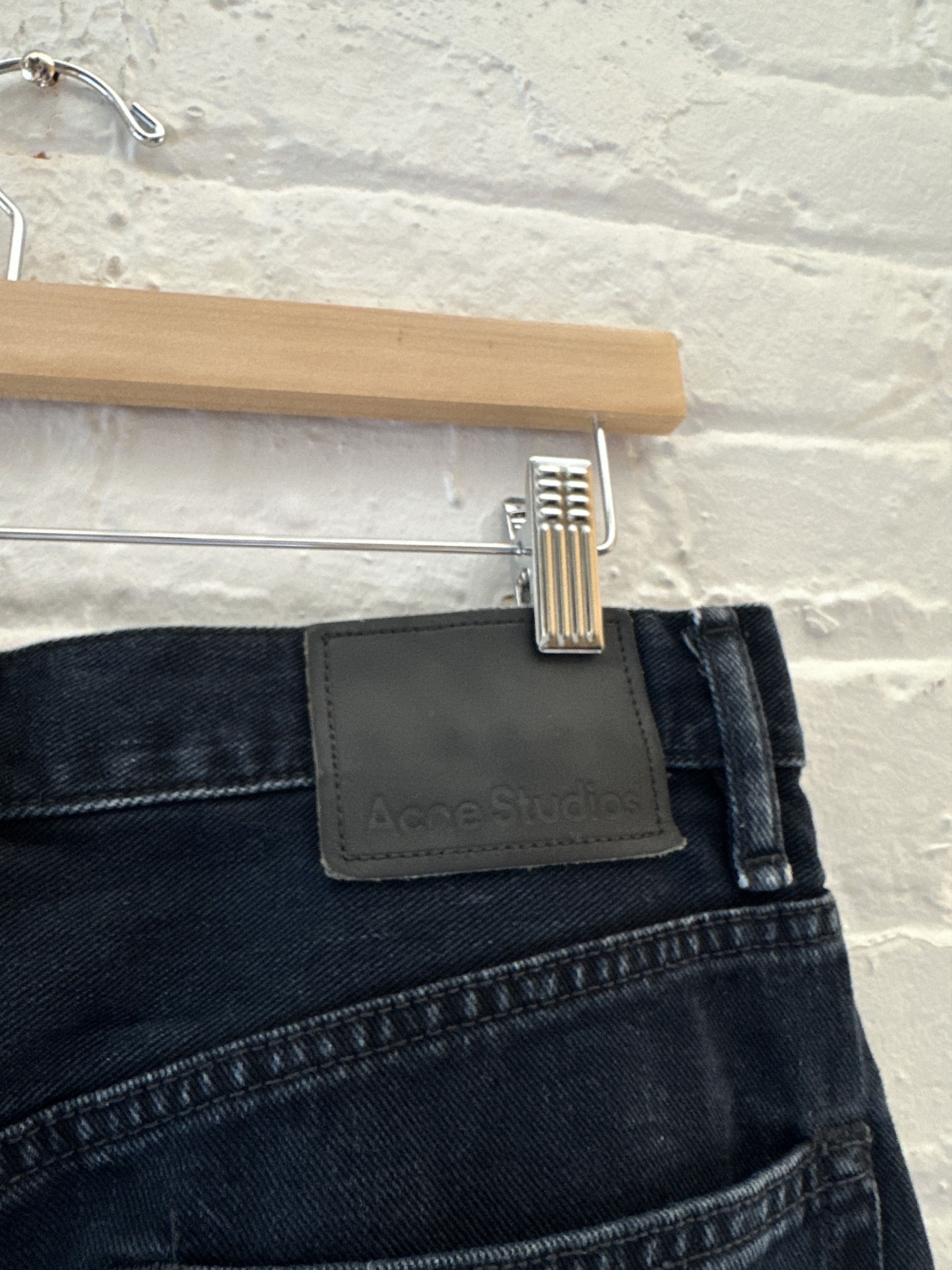 Acne Studios Acne Studios Baggy Toj 1991 Jeans Size US 30 / EU 46 - 2 Thumbnail
