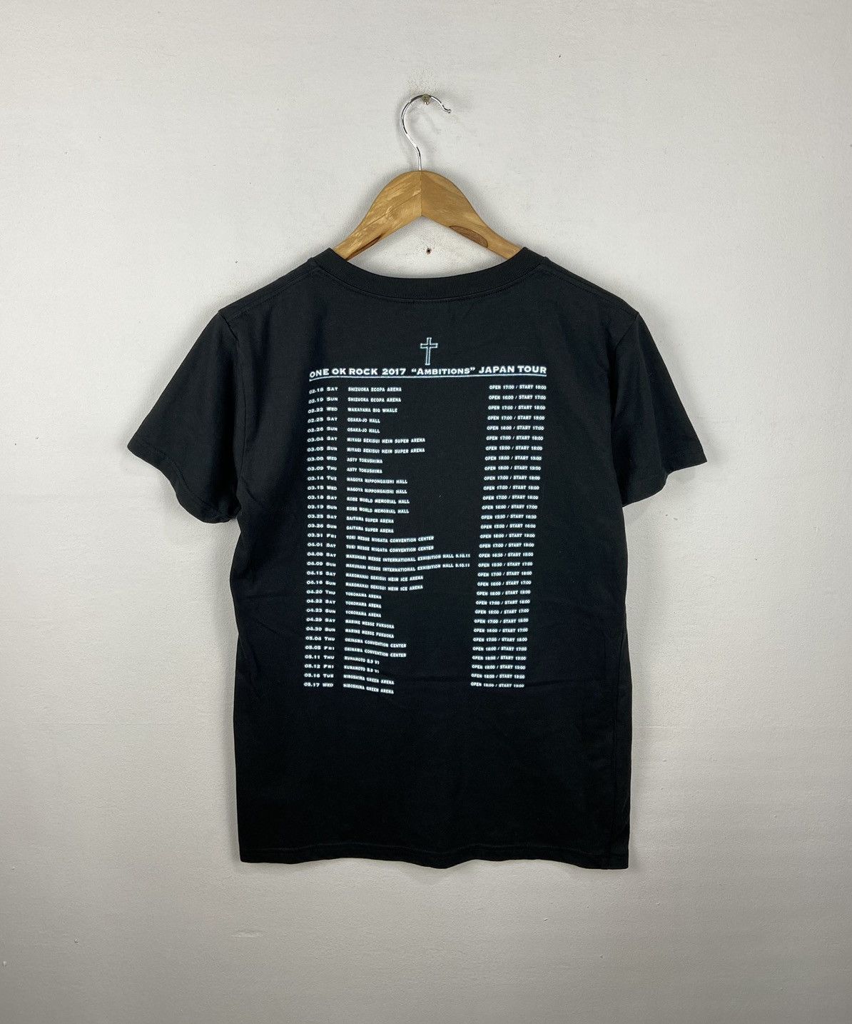 Band Tees × Japanese Brand One ok Rock Ambition Tour Tee Size US M / EU 48-50 / 2 - 6 Thumbnail