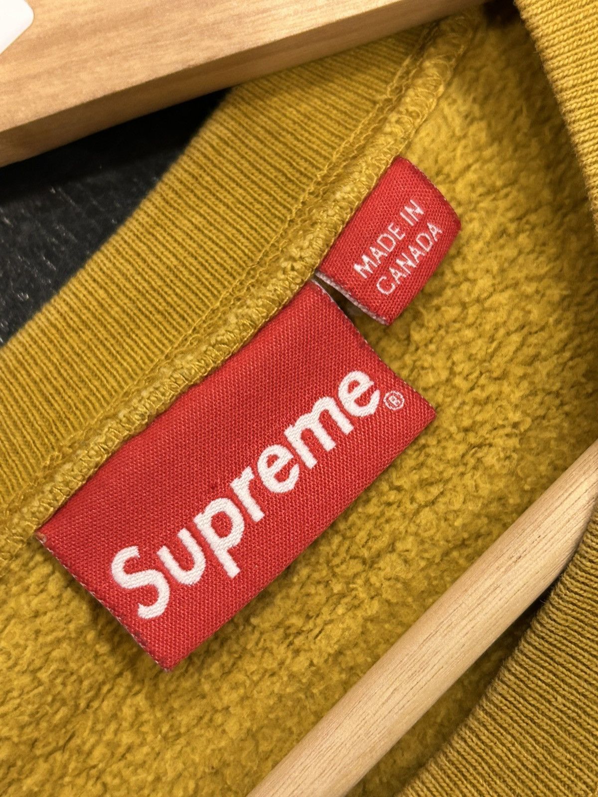 Antihero × Supreme Supreme Antihero Pope Crewneck - Mustard Size US M / EU 48-50 / 2 - 4 Thumbnail