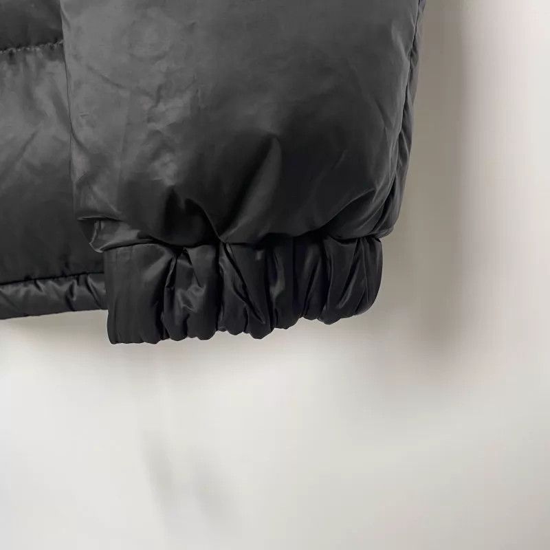 Burberry Burberry Check Puffer Jacket Size 175 Size US S / EU 44-46 / 1 - 2 Thumbnail