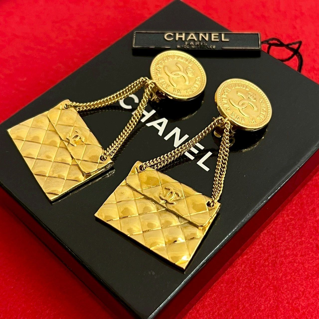 Chanel Chanel Chanel Coco Mark Matelassé Earrings Metal Earrings DUTY FREE for USA Size ONE SIZE - 1 Thumbnail
