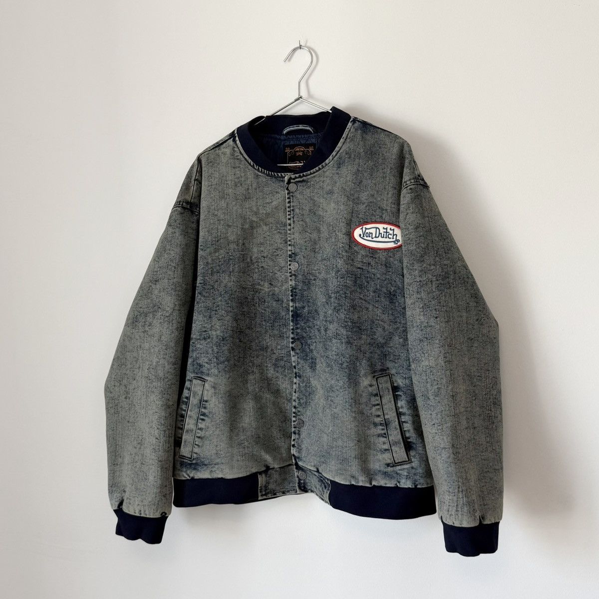 Von Dutch NWT Von Dutch Washed Denim Bomber Jacket Logo Patch Size US L / EU 52-54 / 3 - 1 Thumbnail