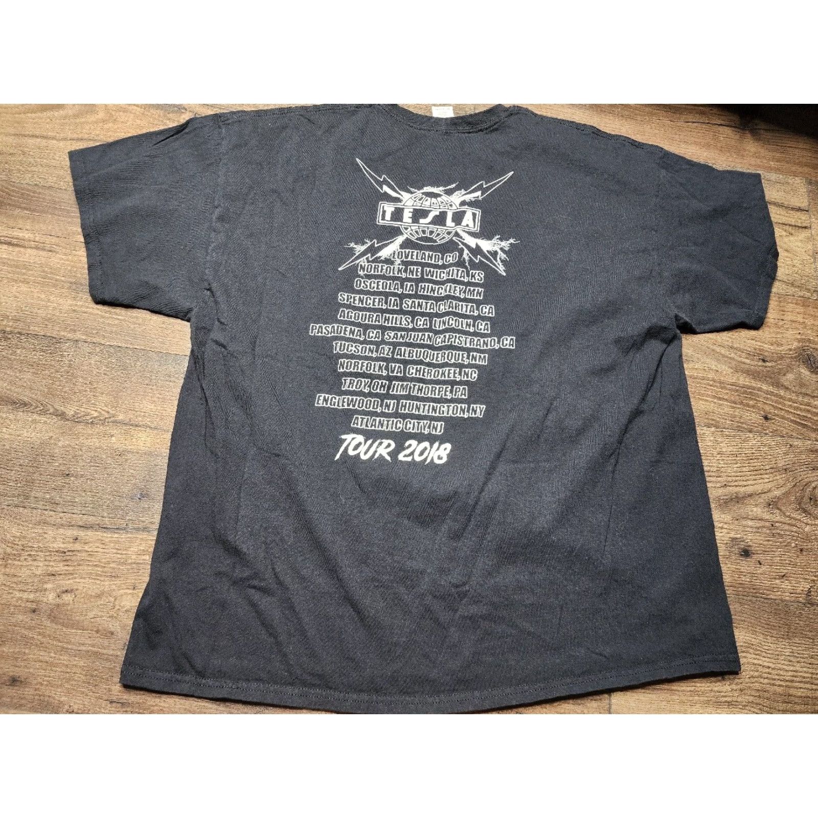 Gildan Mens 2XL Gildan Tesla Tour 2018 Band Tee T-Shirt Double-Sided Black Size US XXL / EU 58 / 5 - 2 Thumbnail