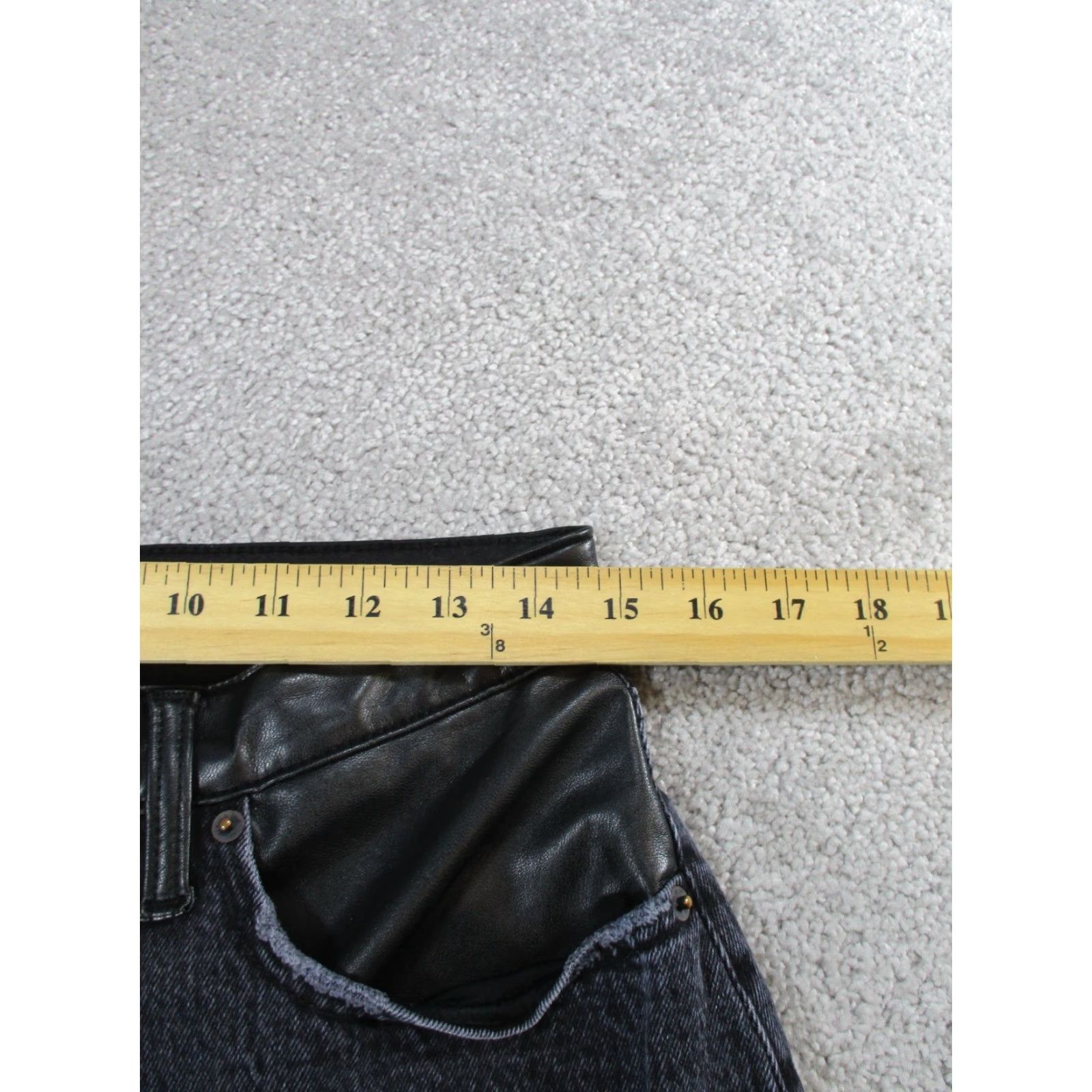 Abercrombie & Fitch VINTAGE Abercrombie & Fitch Jeans Womens 10P Short 90s Relaxed Curvy Faded Black Denim Size 32" / US 10 / IT 46 - 7 Thumbnail