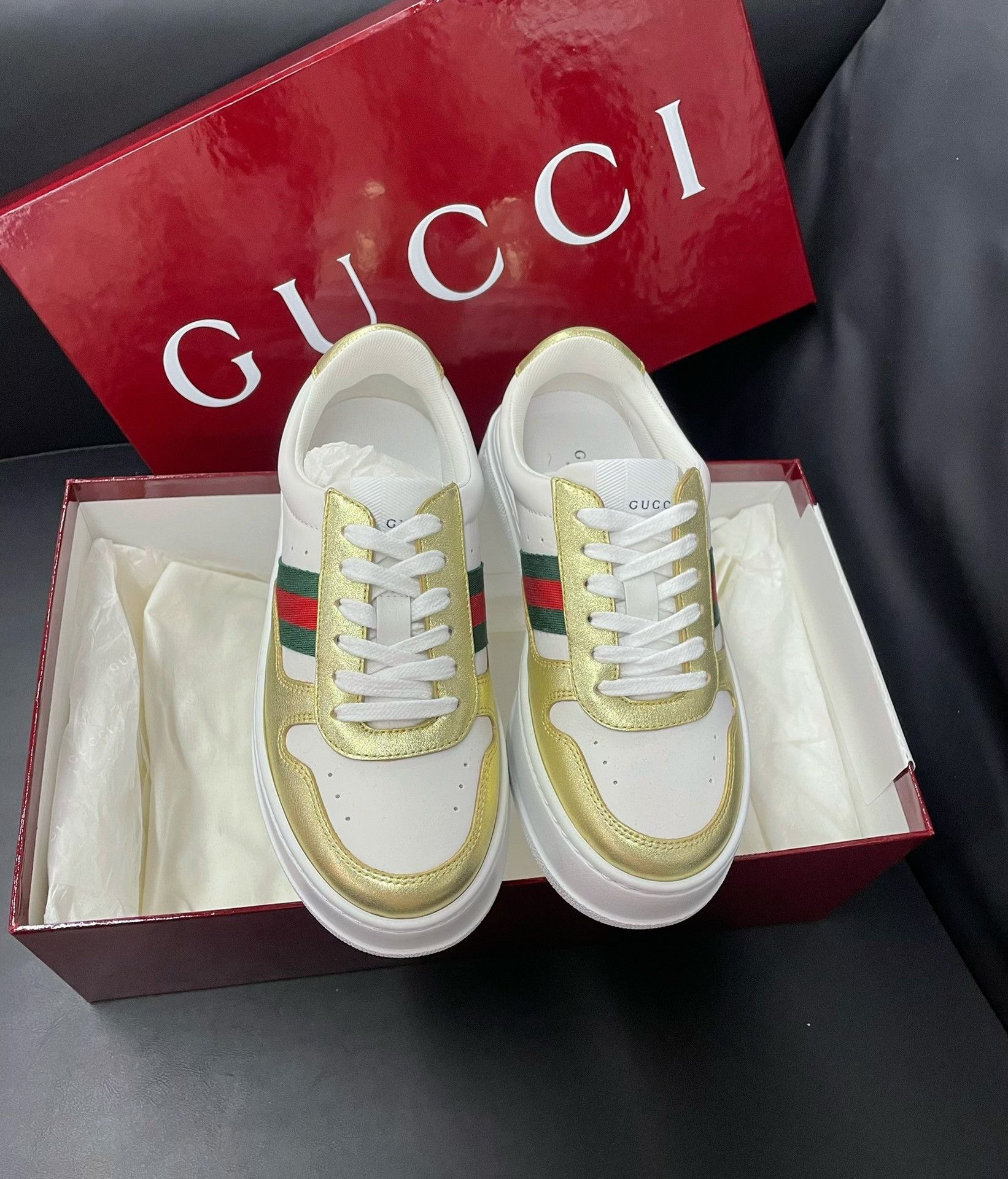 Gucci Gucci Gold-White Thick-Sole Sneakers Size US 4 / IT 34 - 1 Thumbnail