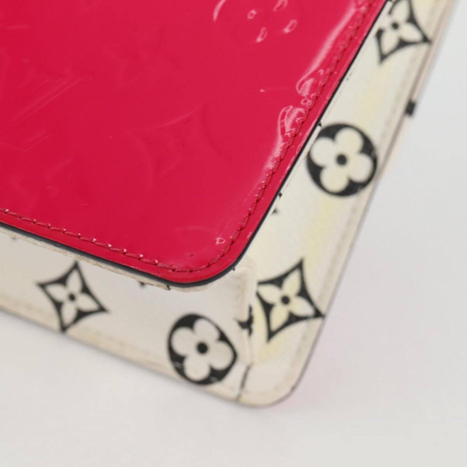 Louis Vuitton Pink Patent Leather Wynwood