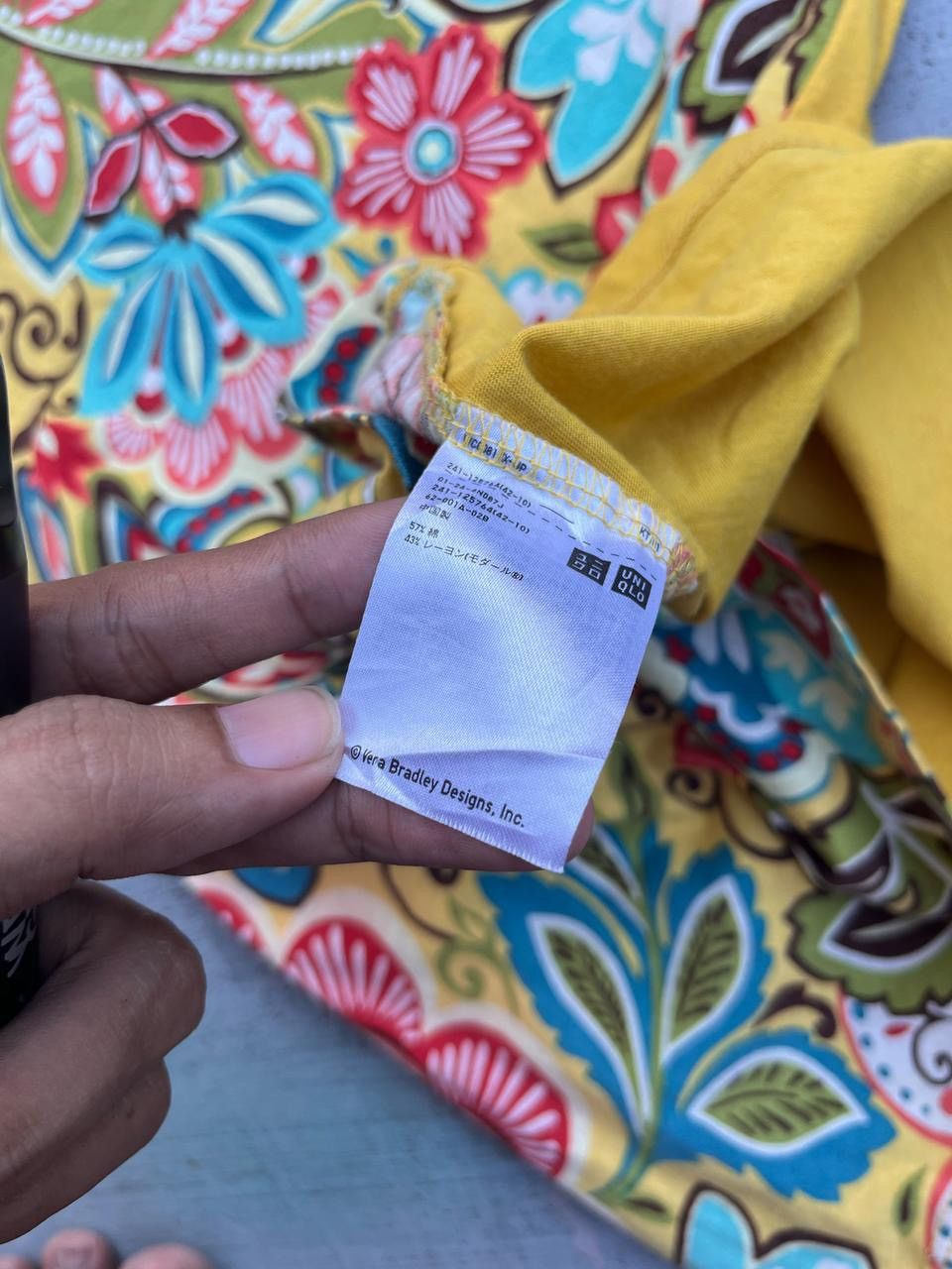 Japanese Brand × Uniqlo × Vintage Uniqlo Vera Bradley Flower Yellow Size US L / EU 52-54 / 3 - 4 Thumbnail