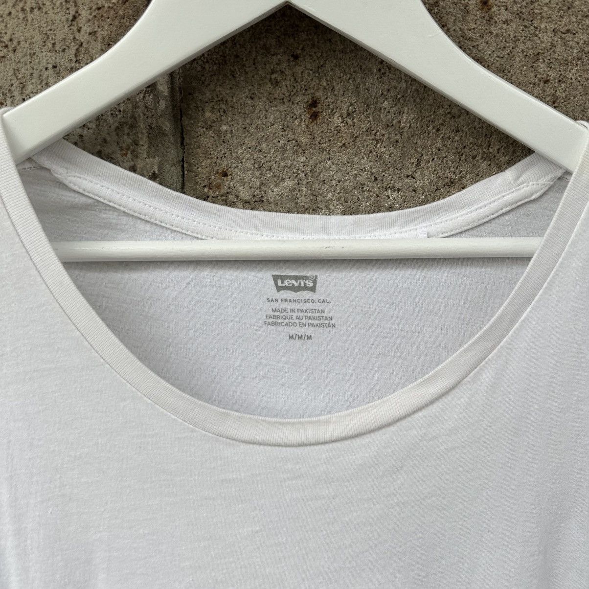 Levi's Vintage Clothing VTG Levis Tank Top Sleeves Y2K Big Logo For Man Size M Size US M / EU 48-50 / 2 - 5 Thumbnail