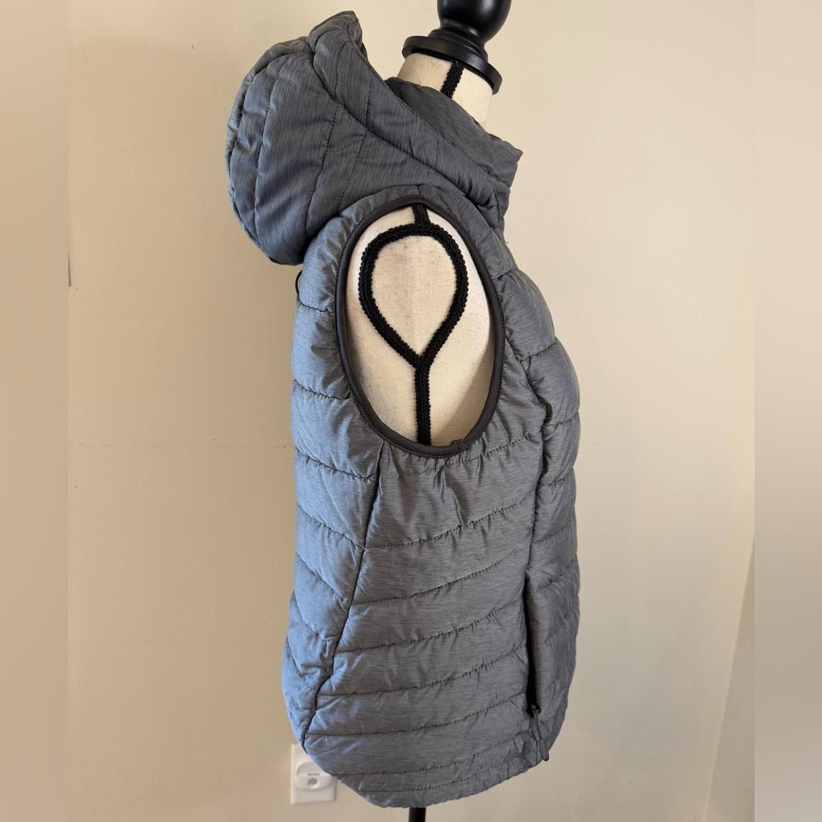 Other Tangerine gray puffer vest removable hood SZ LG Size L / US 10 / IT 46 - 3 Thumbnail