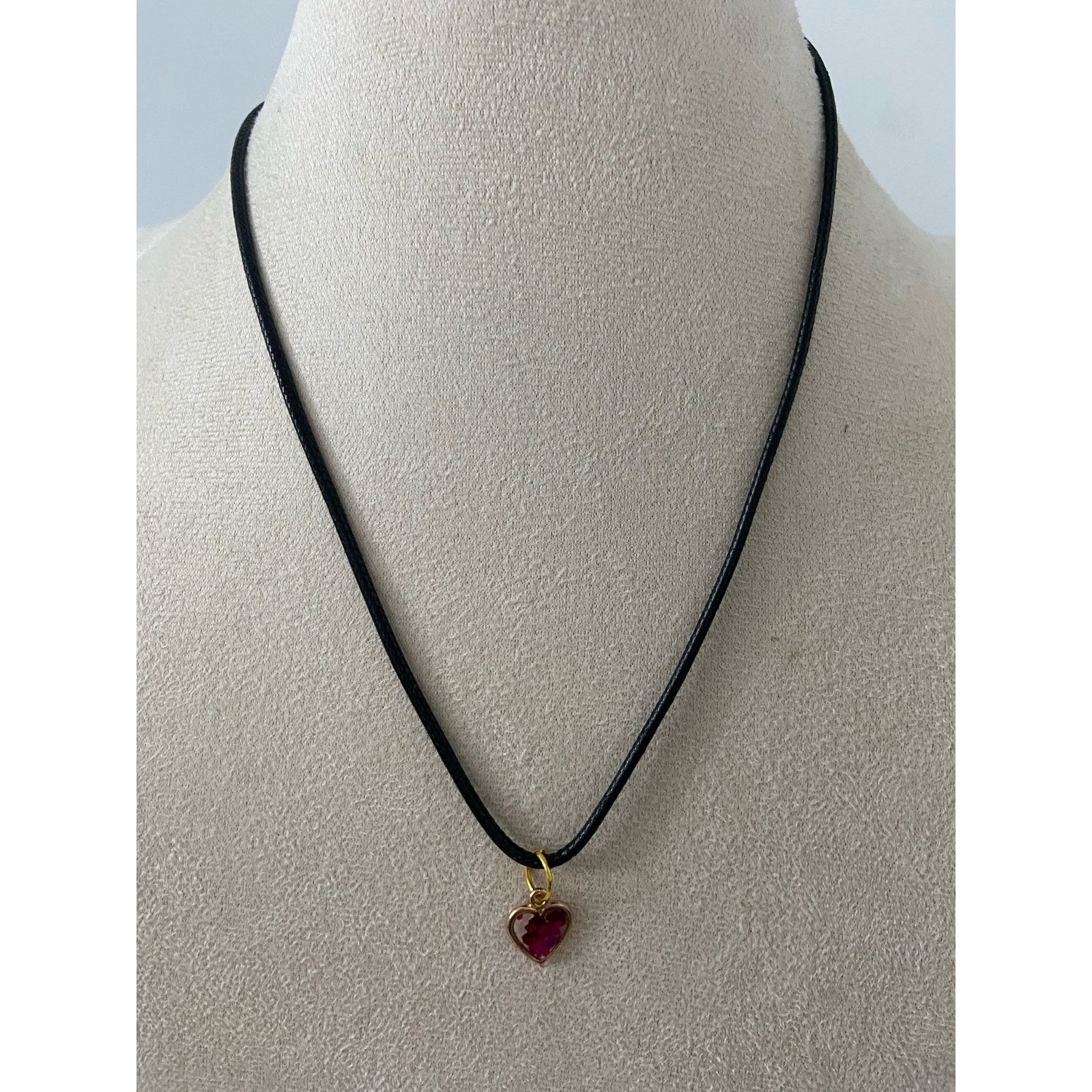 Handmade heart pendant necklace Size ONE SIZE - 1 Thumbnail