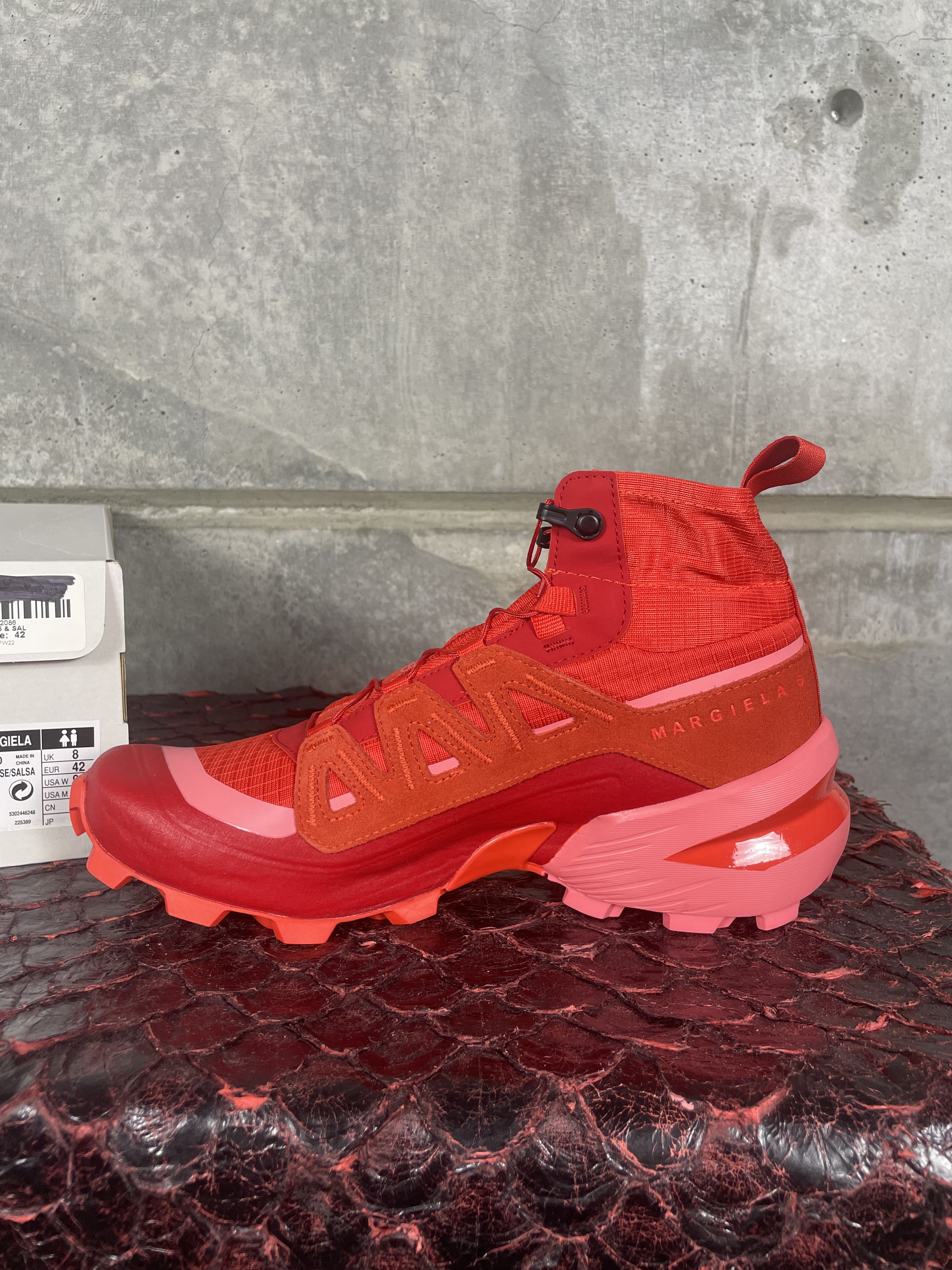 Maison Margiela × Salomon Salomon x MM6 Margiela Cross High Fiery Red Hiking Sneaker Size US 8.5 / EU 41-42 - 6 Thumbnail