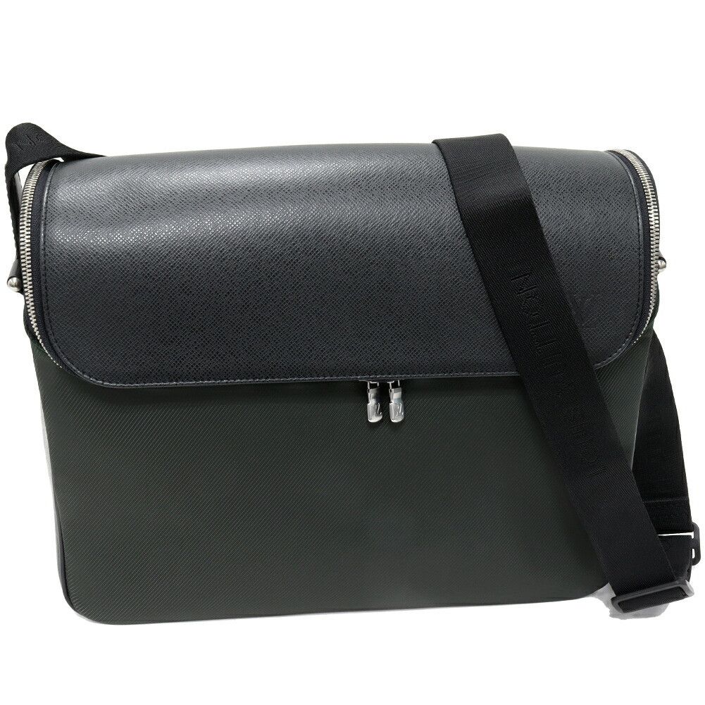 Louis Vuitton Louis Vuitton Taiga Shoulder Bag Leather Shoulder Bag M30862 in Grey, Men's