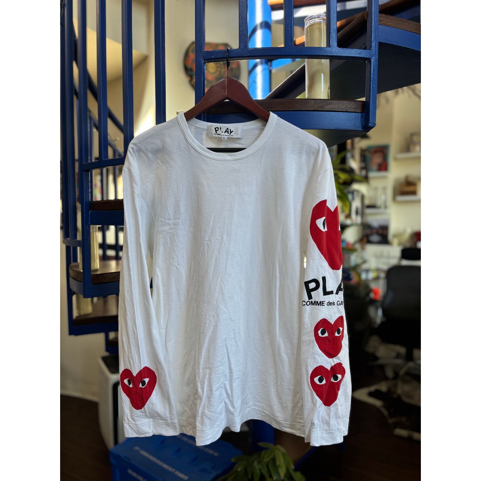 Comme des Garcons COMME des GARCONS PLAY White Long Sleeve (XL) Size US XL / EU 56 / 4 - 1 Thumbnail