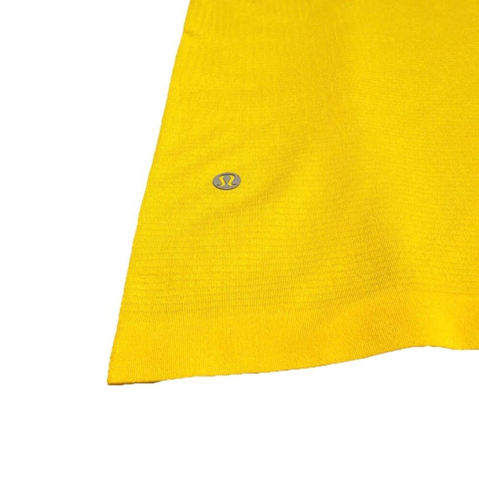 Lululemon LULULEMON METAL VENT SHORT SLEEVE SHIRT SMALL YELLOW Size US S / EU 44-46 / 1 - 3 Thumbnail