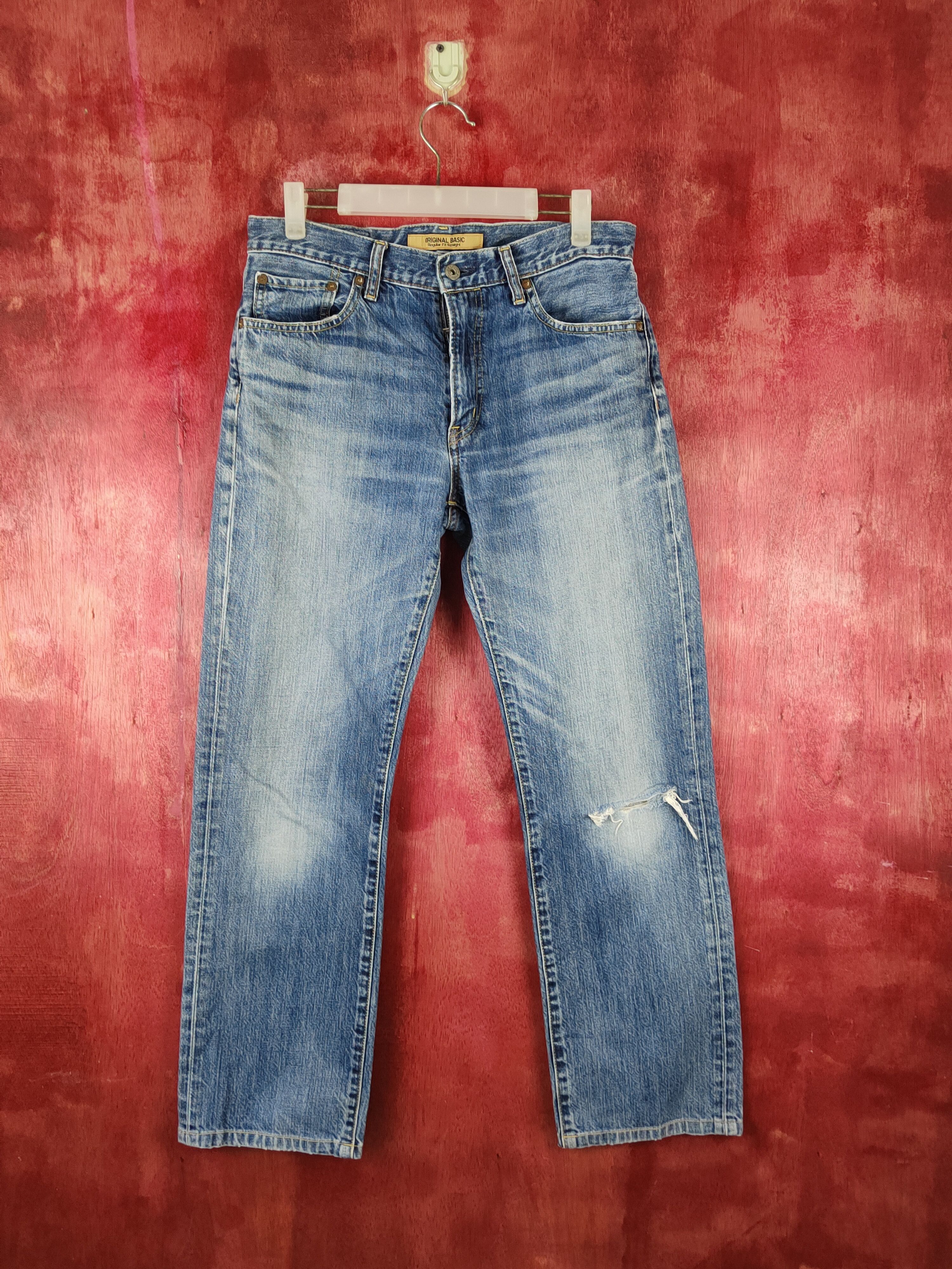 image of Vintage Uniqlo Blue Distressed Multipocket Denim S1612 in Blue Denim, Men's (Size 31)