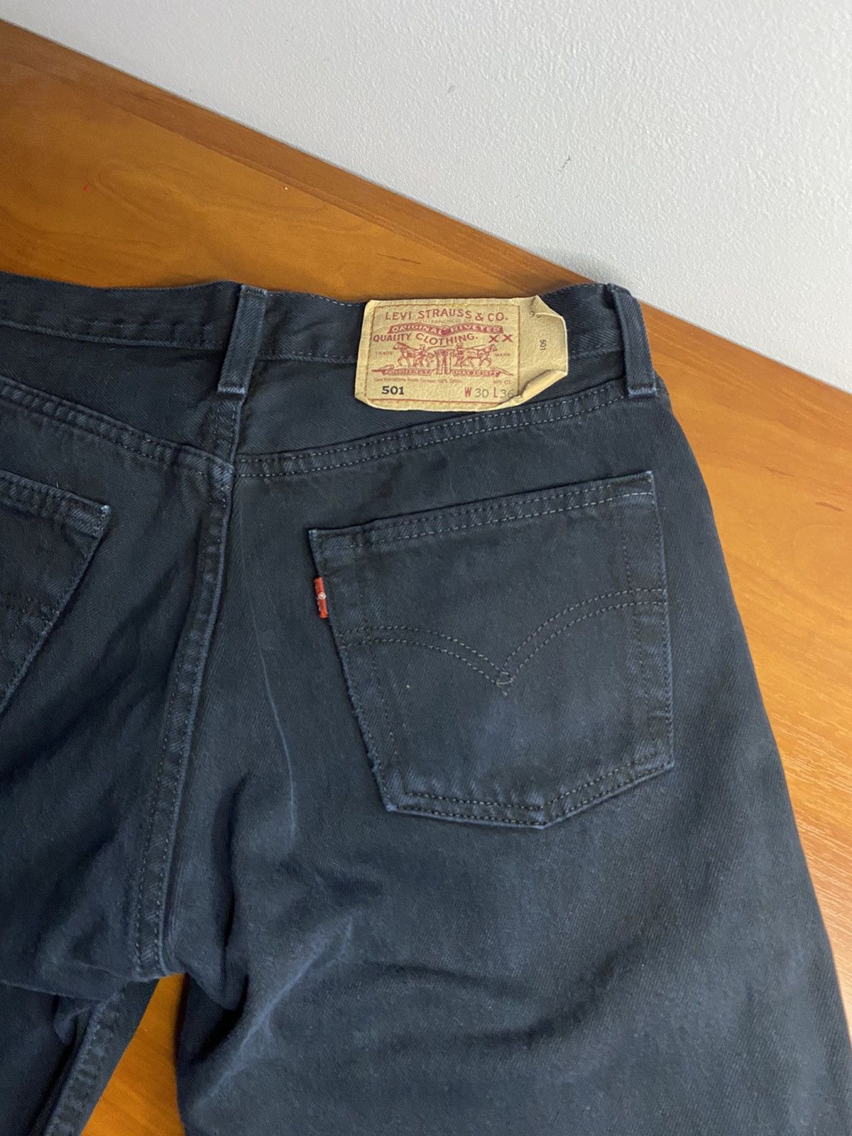 Levi's × Vintage Vintage 90s 501 Levi’s strauss co denim jeans rare 30 black Size US 30 / EU 46 - 7 Thumbnail