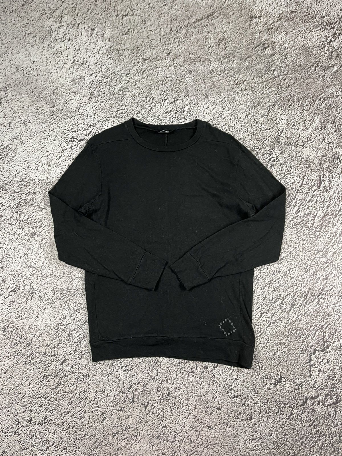 Diesel Vintage Y2K Diesel logo asymmetric Sweatshirt streetwear S Size US S / EU 44-46 / 1 - 1 Thumbnail