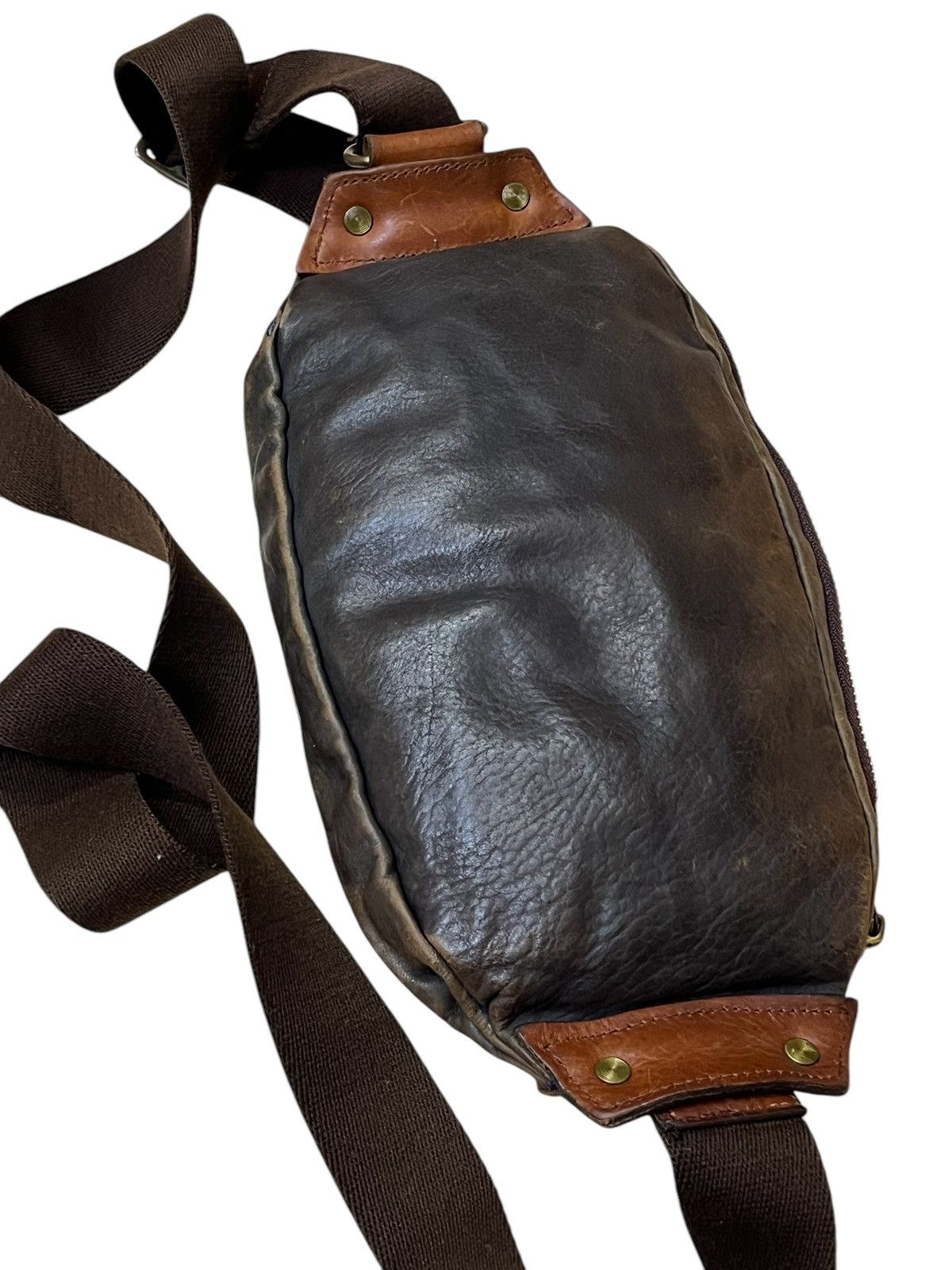 Genuine Leather VINTAGE CREED JAPAN PATINA LEATHER CHEST BAG Size ONE SIZE - 3 Thumbnail