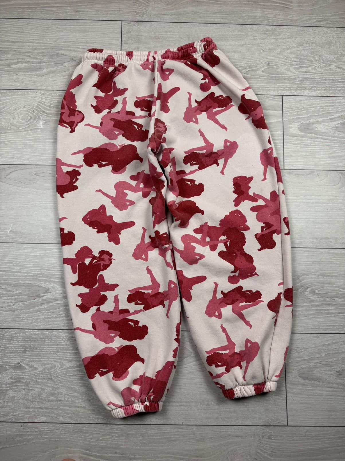 Named Collective Named Collective Camo Sweatpants Joggers Y2K XL size Size US 36 / EU 52 - 2 Thumbnail