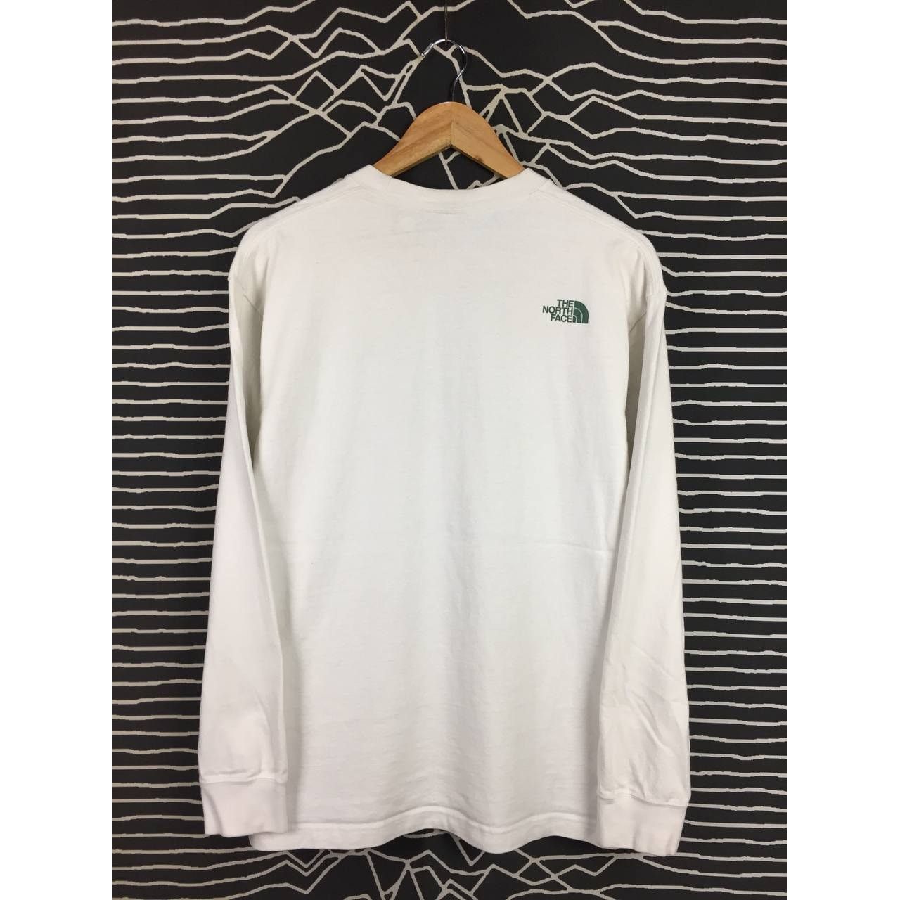The North Face The North Face TNF Big Logo Long Sleeve Tee Size US L / EU 52-54 / 3 - 8 Thumbnail