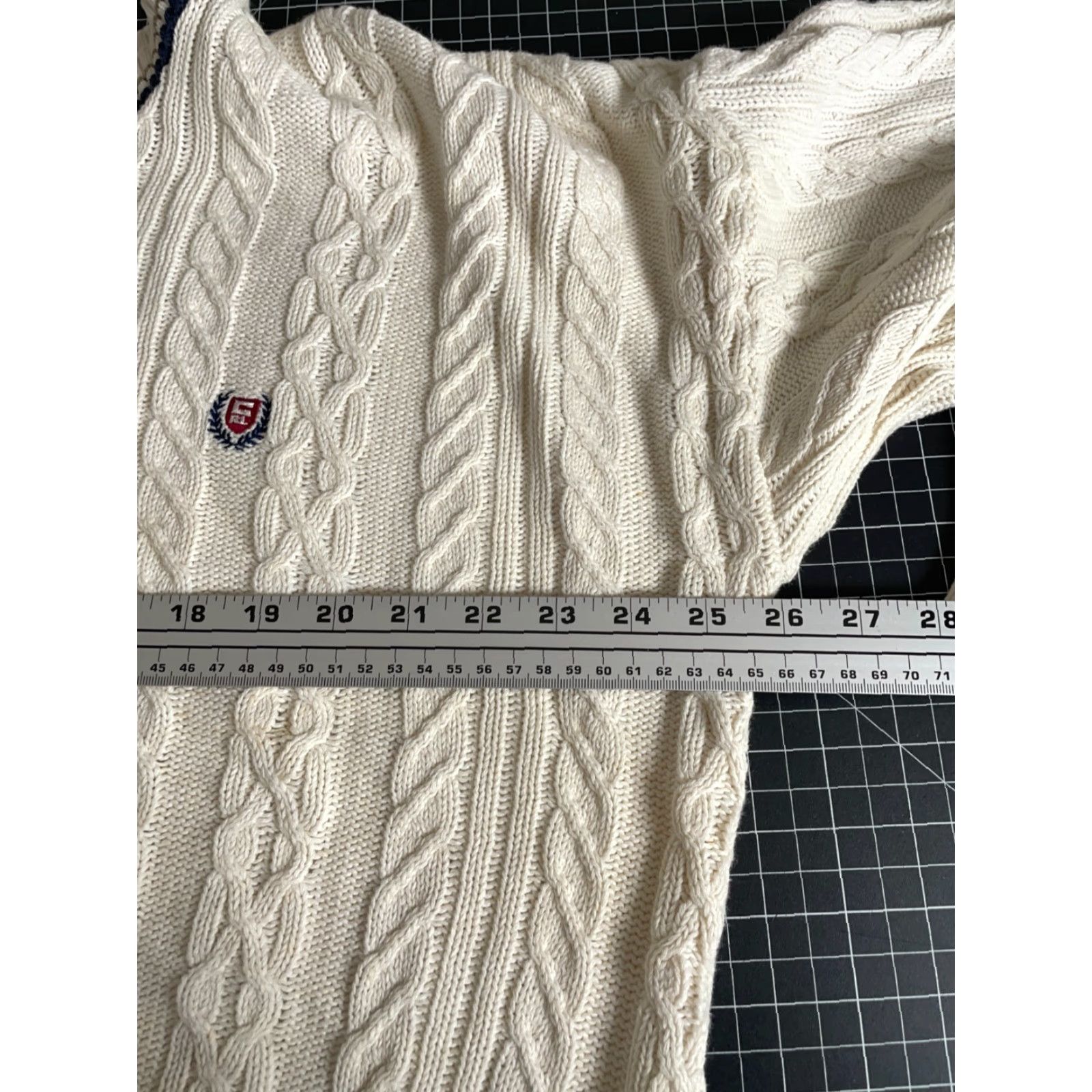 Chaps VINTAGE Chaps Ralph Lauren Tennis Sweater Men’s Large Ivory Cotton Cable Knit V-Neck Pullover Size US L / EU 52-54 / 3 - 6 Thumbnail