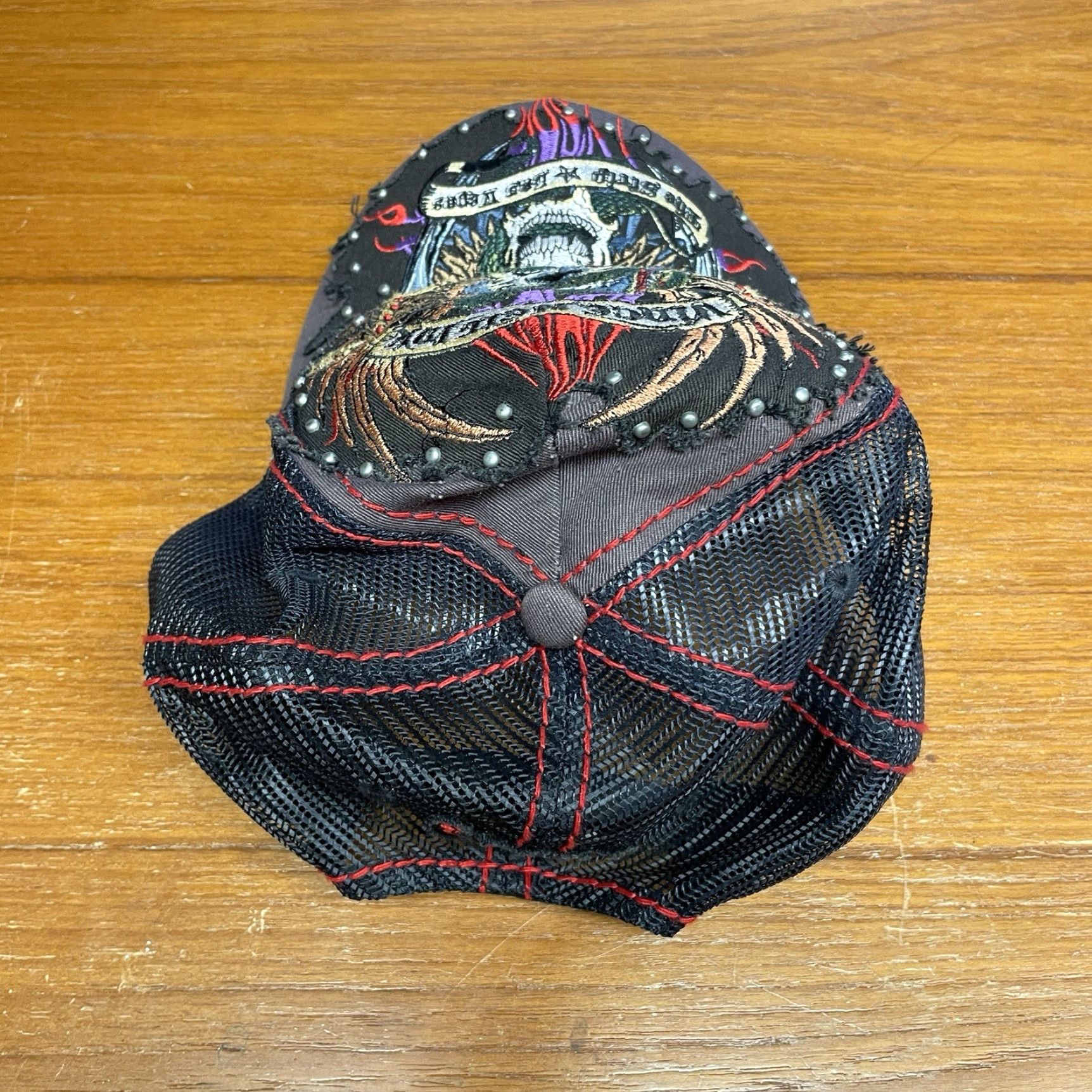 Ed Hardy Vince Neil Hat Trucker Men One Size Black Adjustable Embroidered Logo Las Vegas Vintage Style Y2K Ed Hardy-Style Skull Size ONE SIZE - 2 Thumbnail