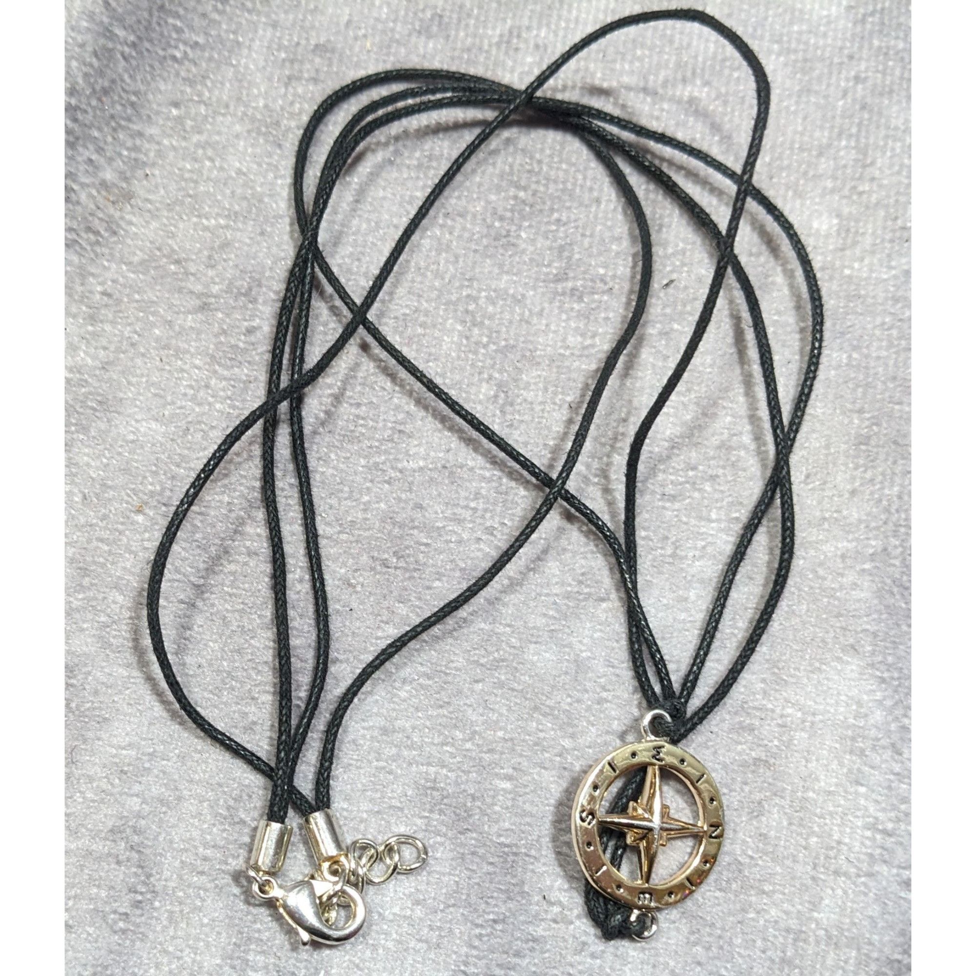 Other Adventurous Outdoor Themed Compass Pendant Necklace Size ONE SIZE - 5 Thumbnail