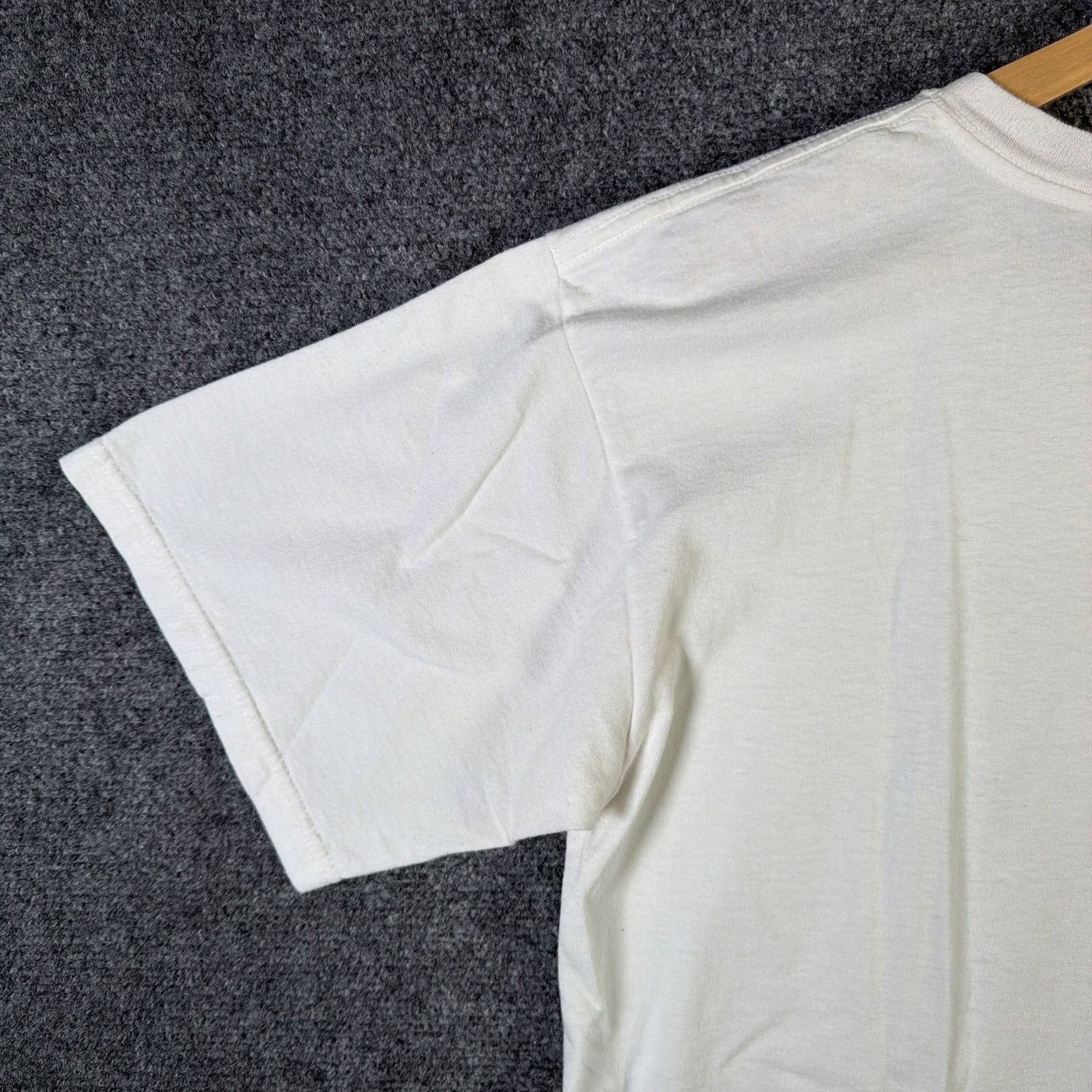Nike ACG Vintage Nike ACG Shirt Mens Large White 90s Baseman Cartoon Size US L / EU 52-54 / 3 - 9 Thumbnail