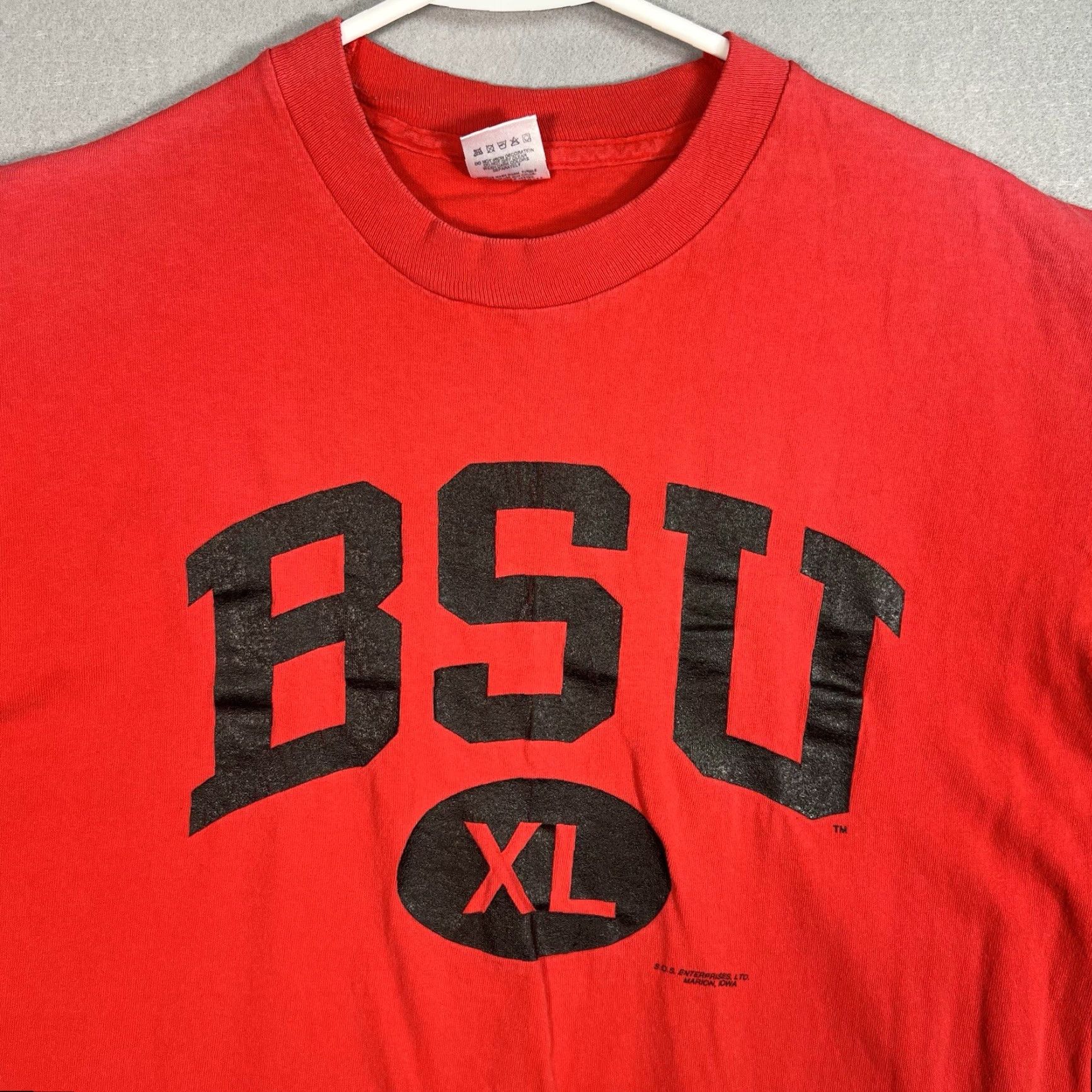 Fruit Of The Loom VINTAGE 90s Boise State Broncos Shirt Adult Large Red Made In USA Mens Size US L / EU 52-54 / 3 - 4 Thumbnail