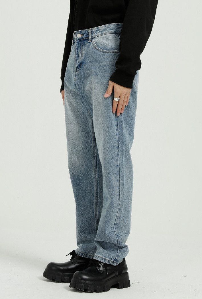 Designer × Japanese Brand Men's trendy loose simple washed jeans Size US 32 / EU 48 - 2 Thumbnail