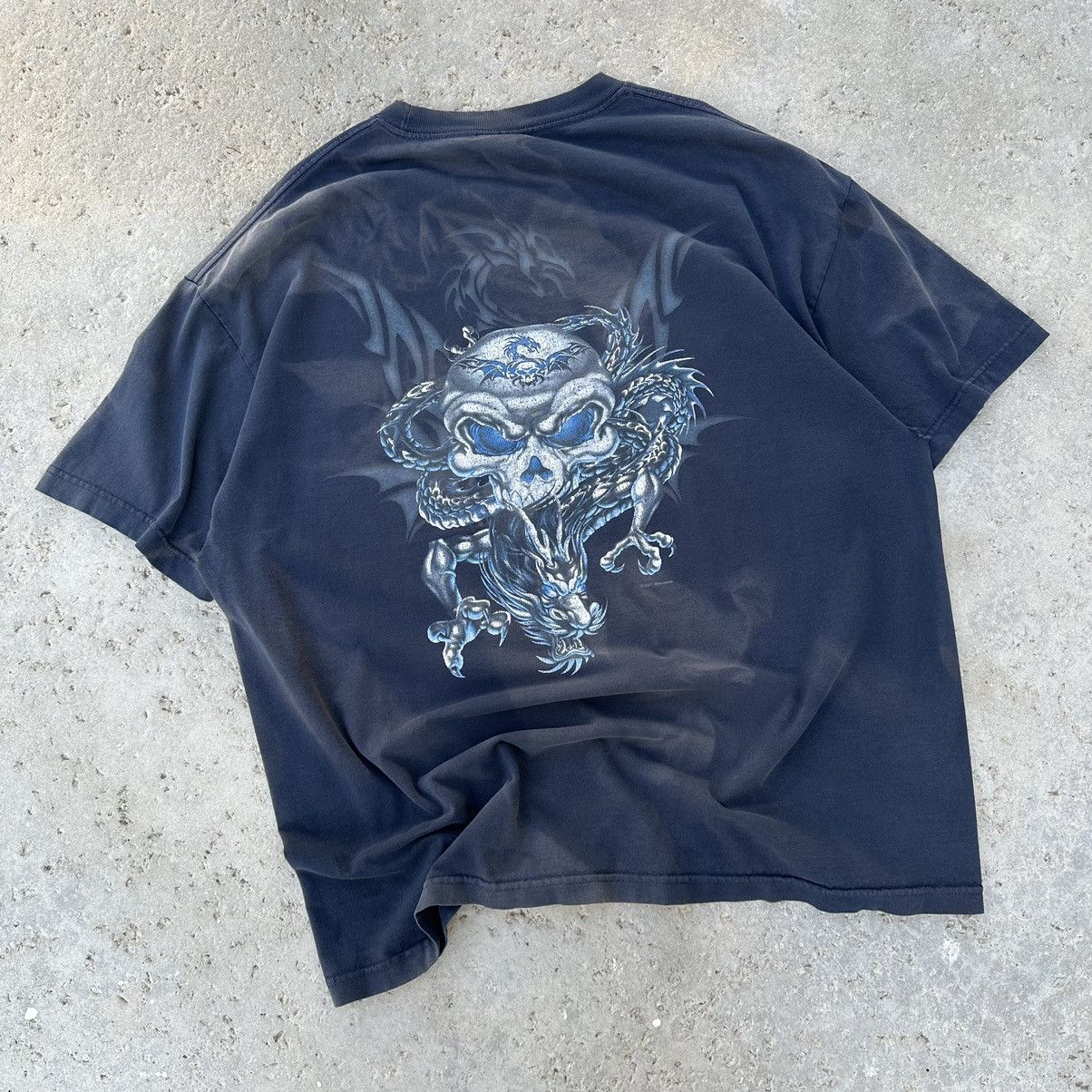 Other VTG 2000’s Y2K Faded Distressed Skull Art Graphic Shirt Size US XXL / EU 58 / 5 - 2 Thumbnail