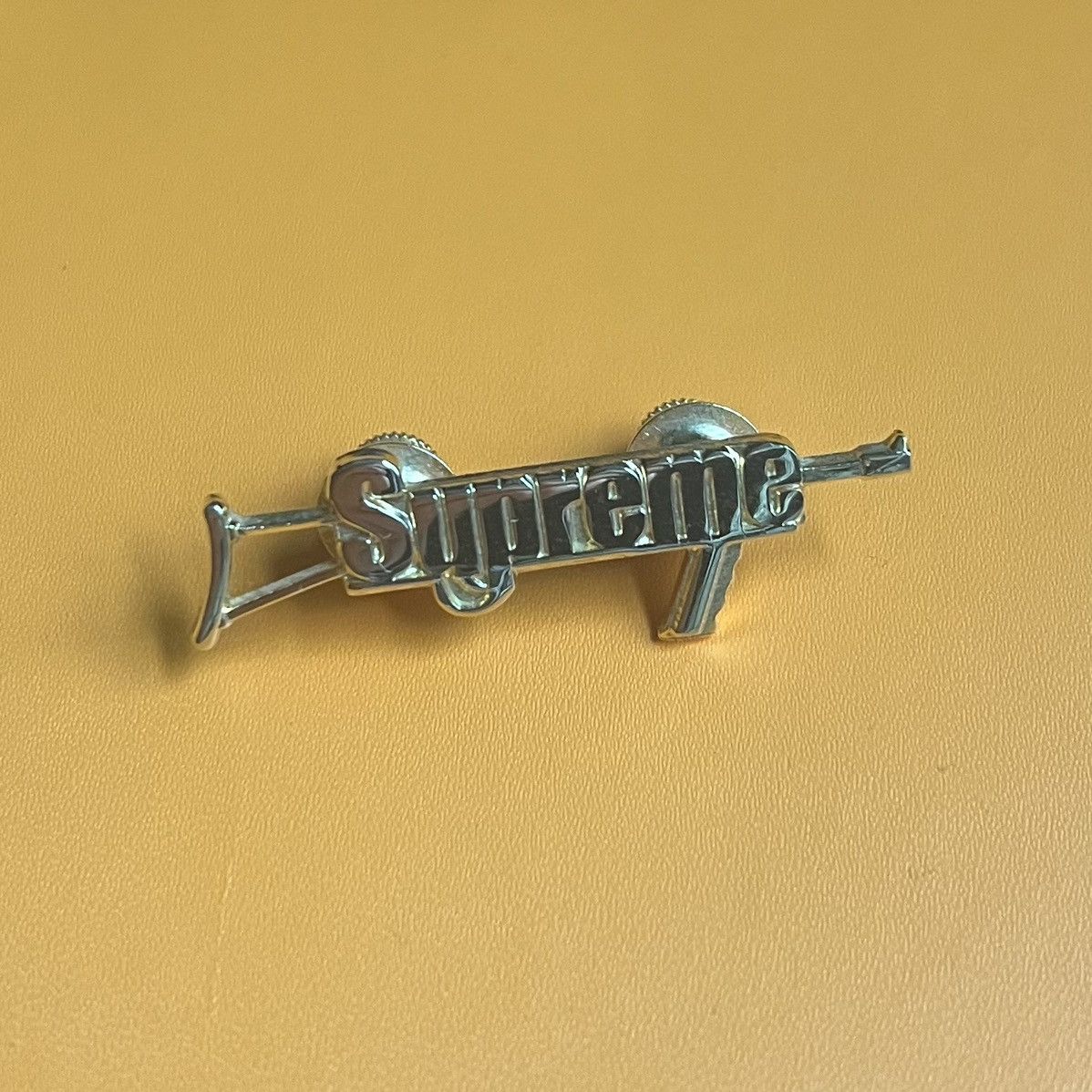 Supreme pin online