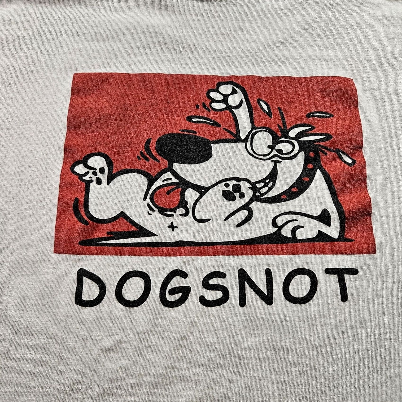 Vintage VINTAGE Seagull Shirt Mens 2XL White Dog Cartoon Graphic Tee Short Sleeve Crew Neck Cotton PNG? Size US XXL / EU 58 / 5 - 3 Thumbnail