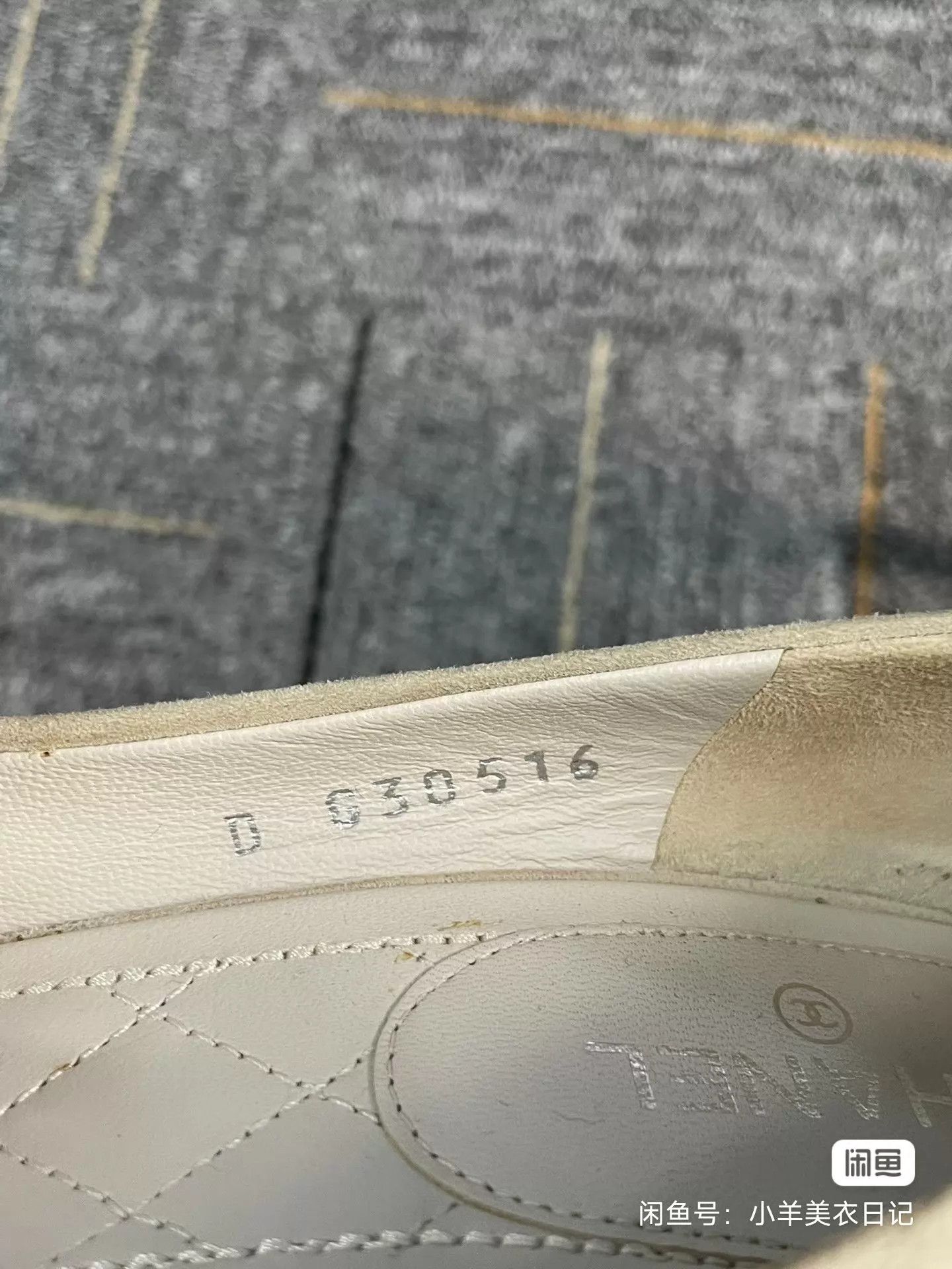 Chanel Chanel Gradient Gold Bow Crystal Peep-Toe Heels 38 Size US 7.5 / IT 37.5 - 6 Thumbnail
