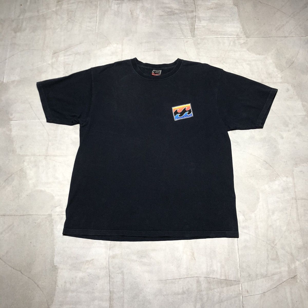Billabong × Vintage Vintage Billabong Y2K T-shirt Streetwear Hype 90s style fade Size US L / EU 52-54 / 3 - 1 Thumbnail