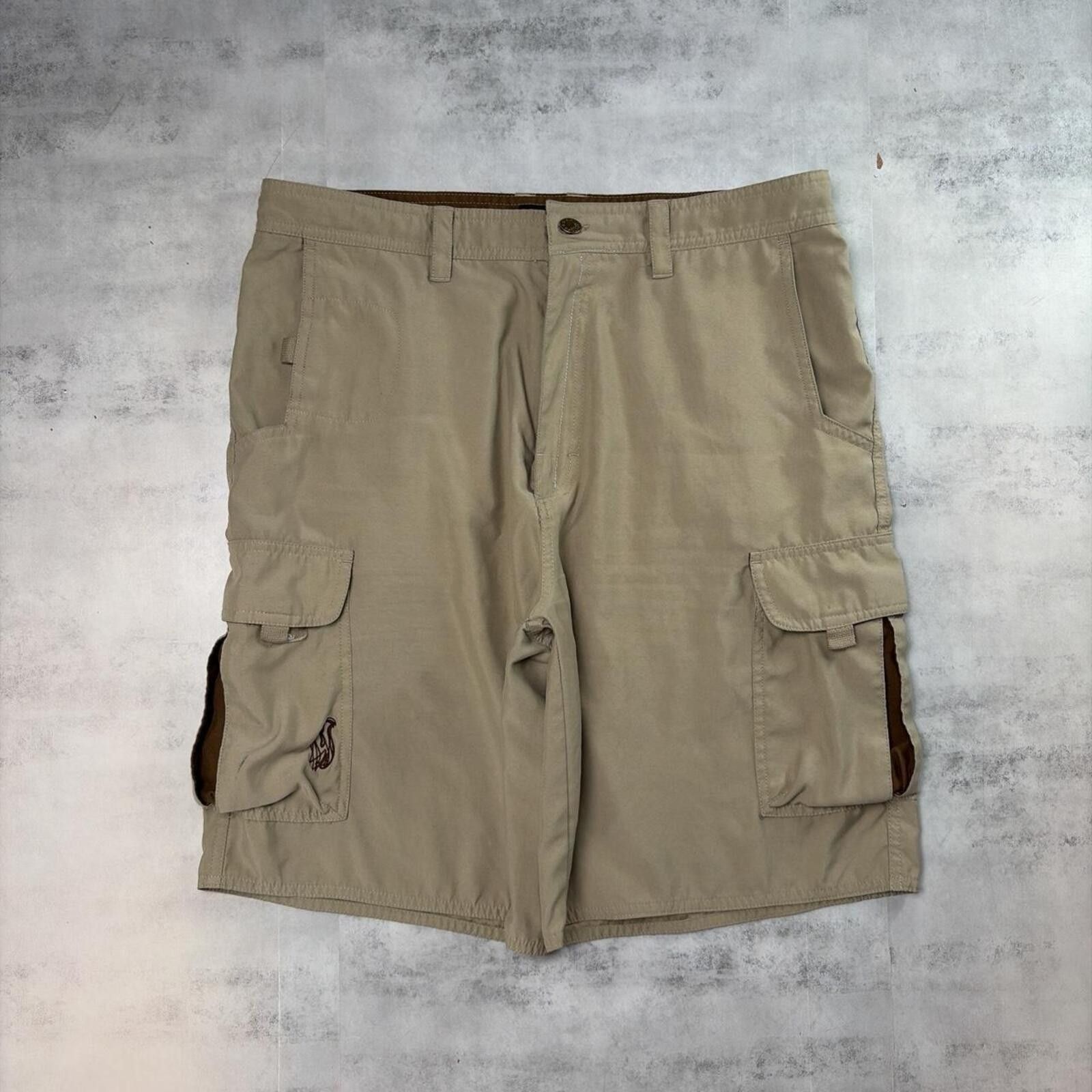 Other Y2K Beige Tony Hawk Surf Grunge Baggy Cargo Board Shorts Size US 34 / EU 50 - 2 Thumbnail