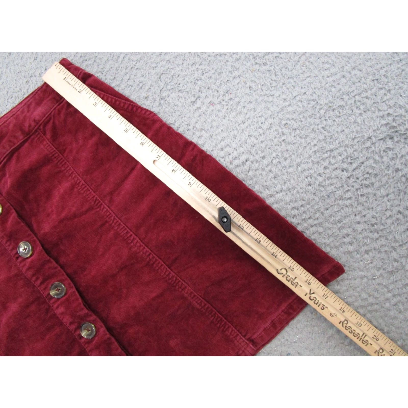 Vintage Maurices A Line Corduroy Button Front Mini Skirt Women's SZ M Preppy Stretch Red Size 32" / US 10 / IT 46 - 5 Thumbnail