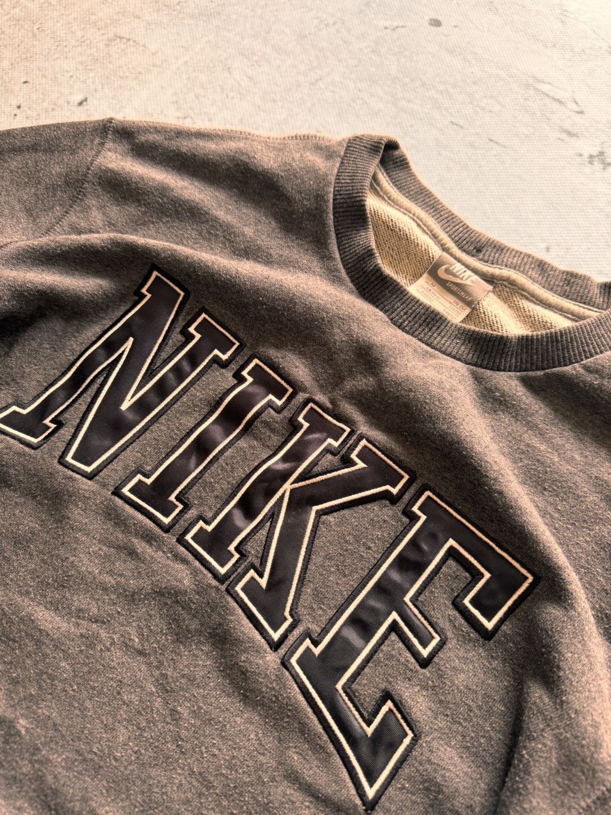 Nike × Vintage NIKE VINTAGE CENTER LOGO OVERSIZE BOXY SWEATSHIRT Size US M / EU 48-50 / 2 - 4 Thumbnail