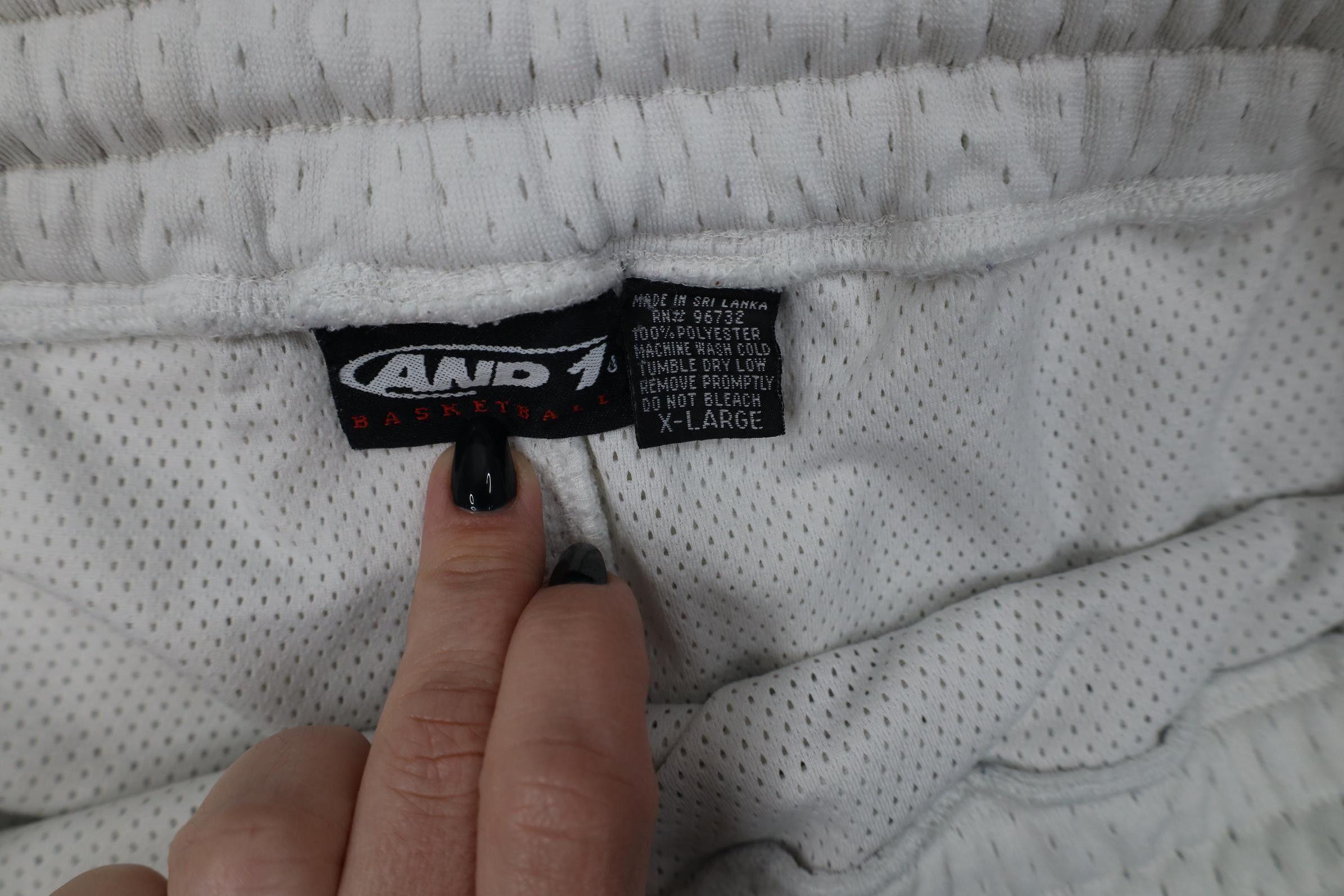 Vintage Vintage 90s Y2K And1 And One Basketball Knee Mesh Gym Shorts Size US 36 / EU 52 - 9 Thumbnail