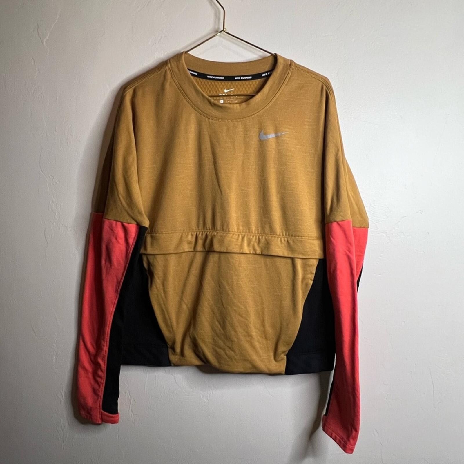 Nike Nike Mustard Color Block Crew Neck pullover sweater small Size S / US 4 / IT 40 - 1 Thumbnail