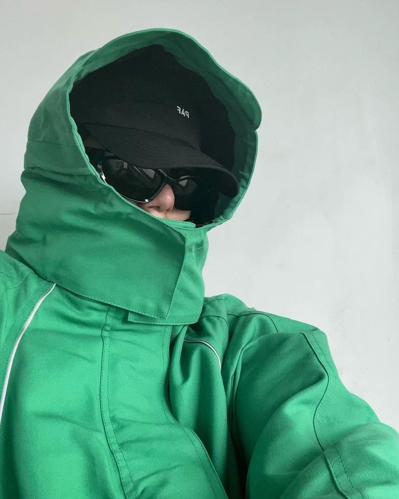 Balenciaga Balenciaga size 36 Borrowing Map Green 3m Waterproof Storm Size US M / EU 48-50 / 2 - 8 Thumbnail