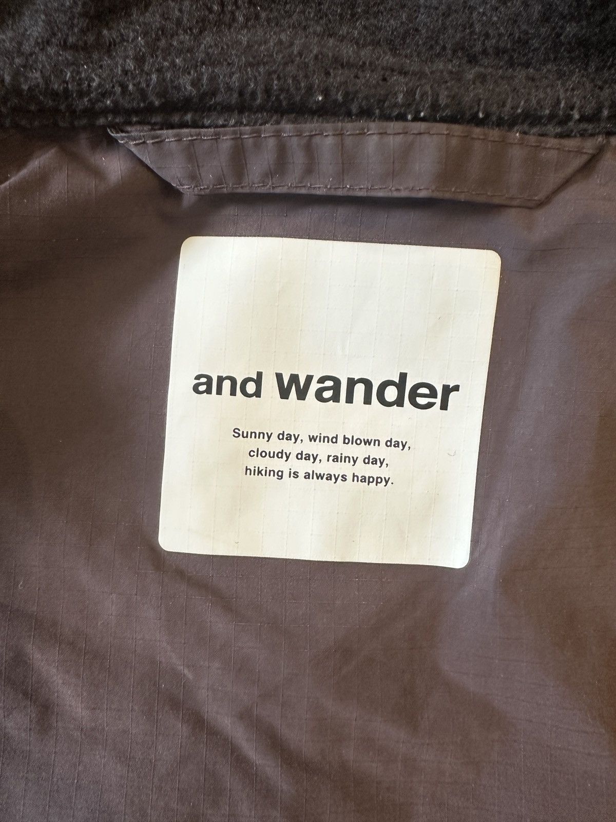 And Wander and wander Octa Jacket in Brown, size L/XL Size US L / EU 52-54 / 3 - 13 Thumbnail
