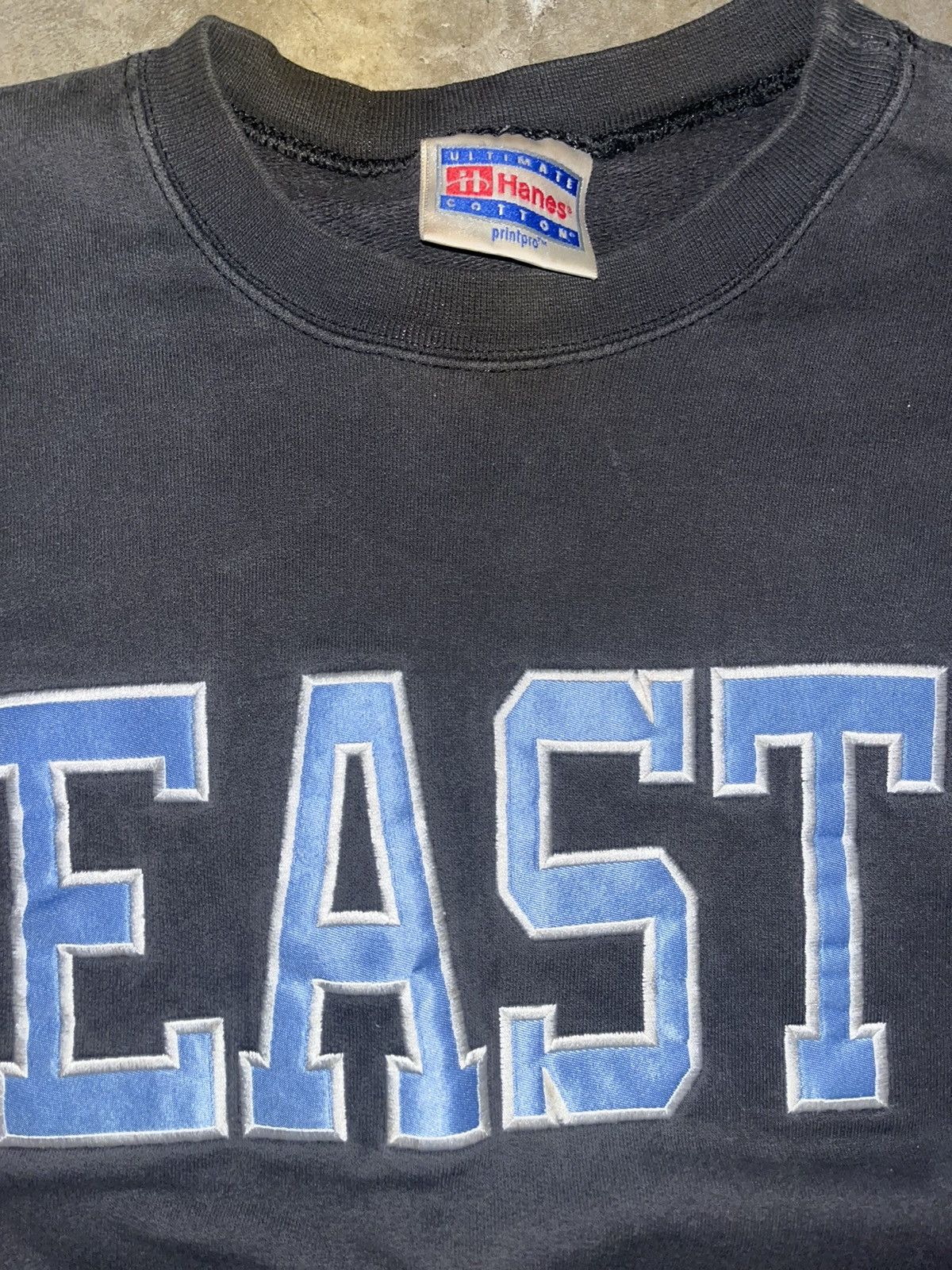 Akimbo Club EAST Vintage Crewneck Size US L / EU 52-54 / 3 - 2 Thumbnail