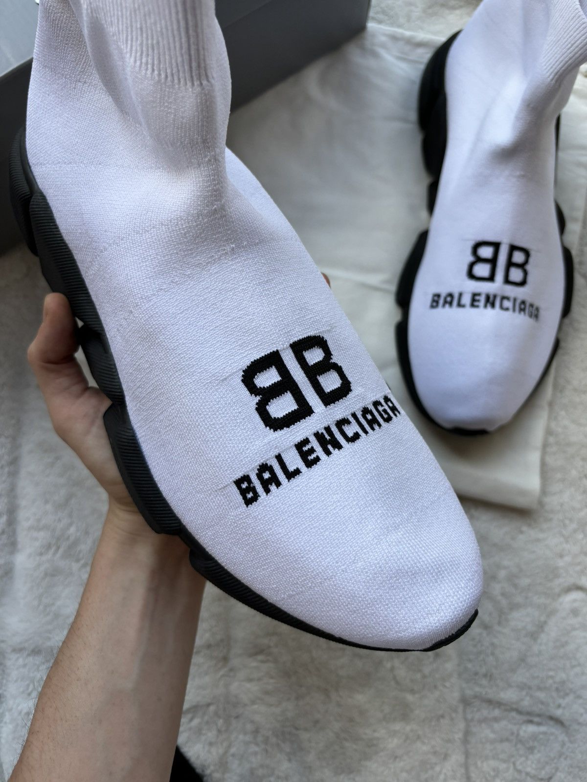 Balenciaga Balenciaga White/Black Speed Runners Sneakers Size US 11 / EU 44 - 2 Thumbnail